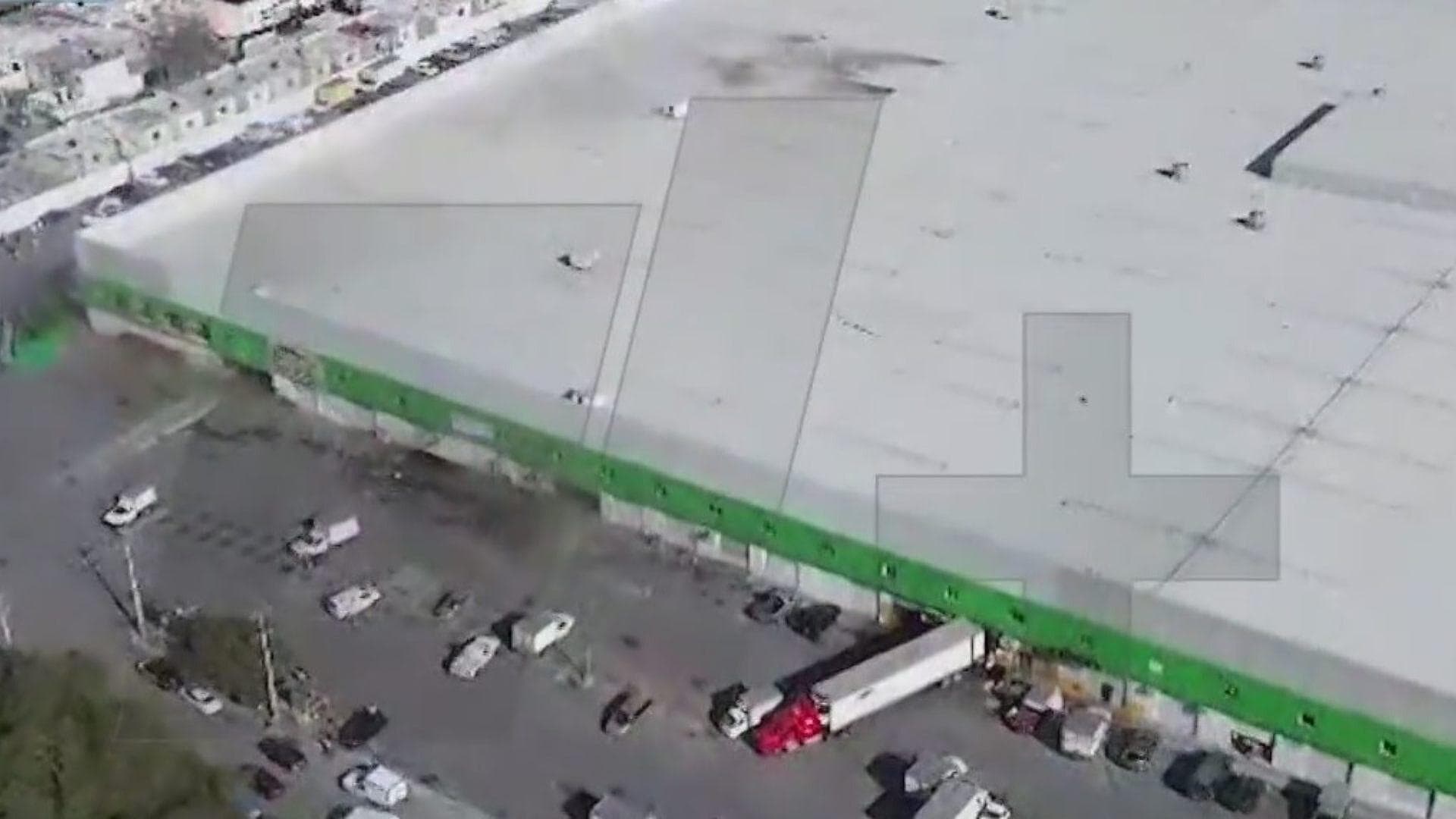 Moviliza Incendio en Comercio de Colonia Cerro Azul en Guadalupe; Se Afectan 7 Locales