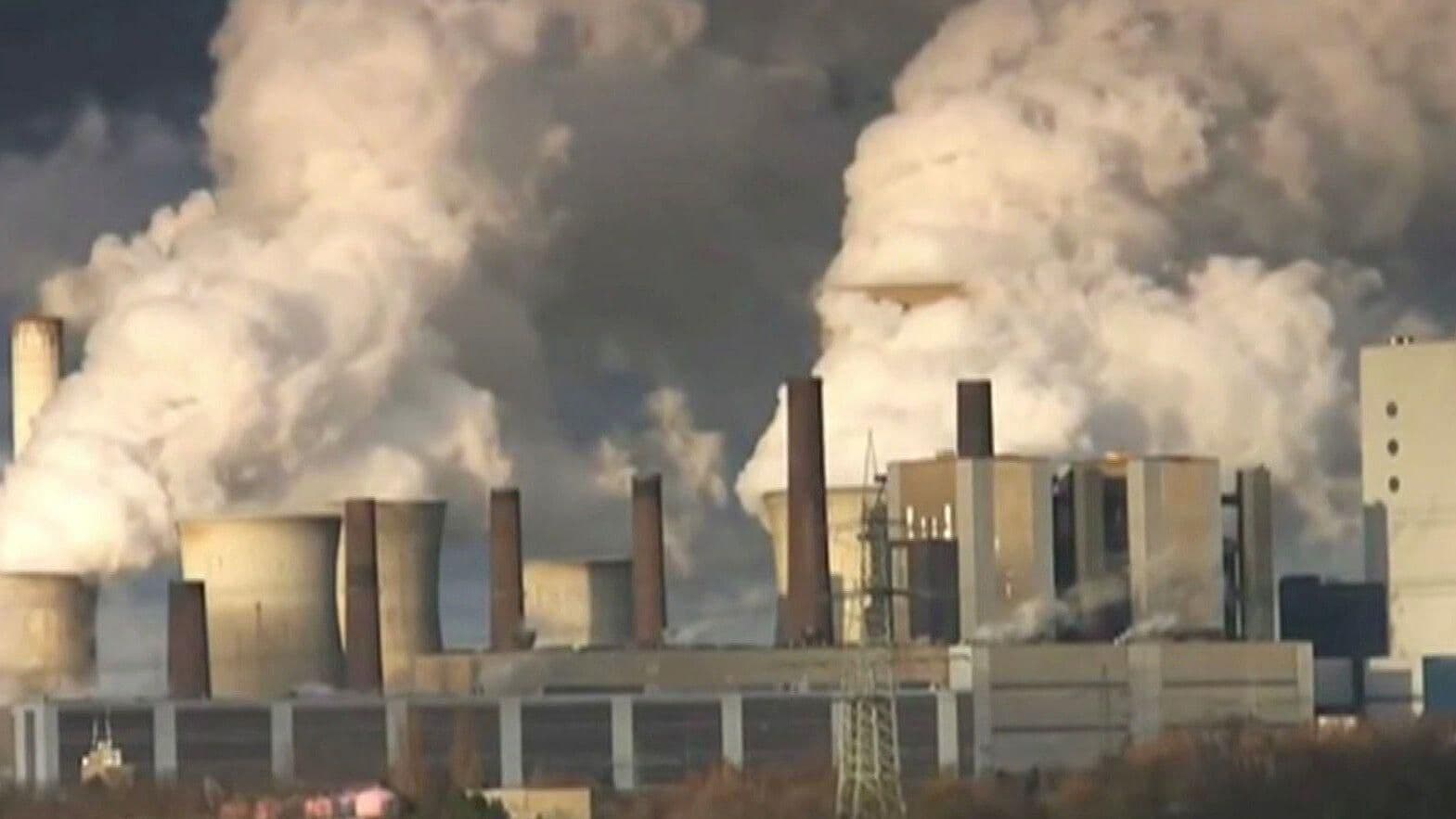 EUA Aumentó su Emisión de Gases de Efecto Invernadero; Así el Impacto de la IA