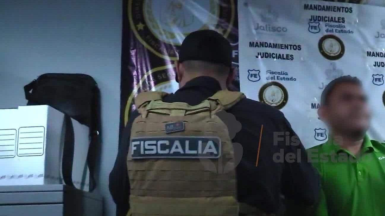 En Cabo San Lucas, fue Localizado un Hombre Señalado del Feminicidio de su Pareja en Chapala