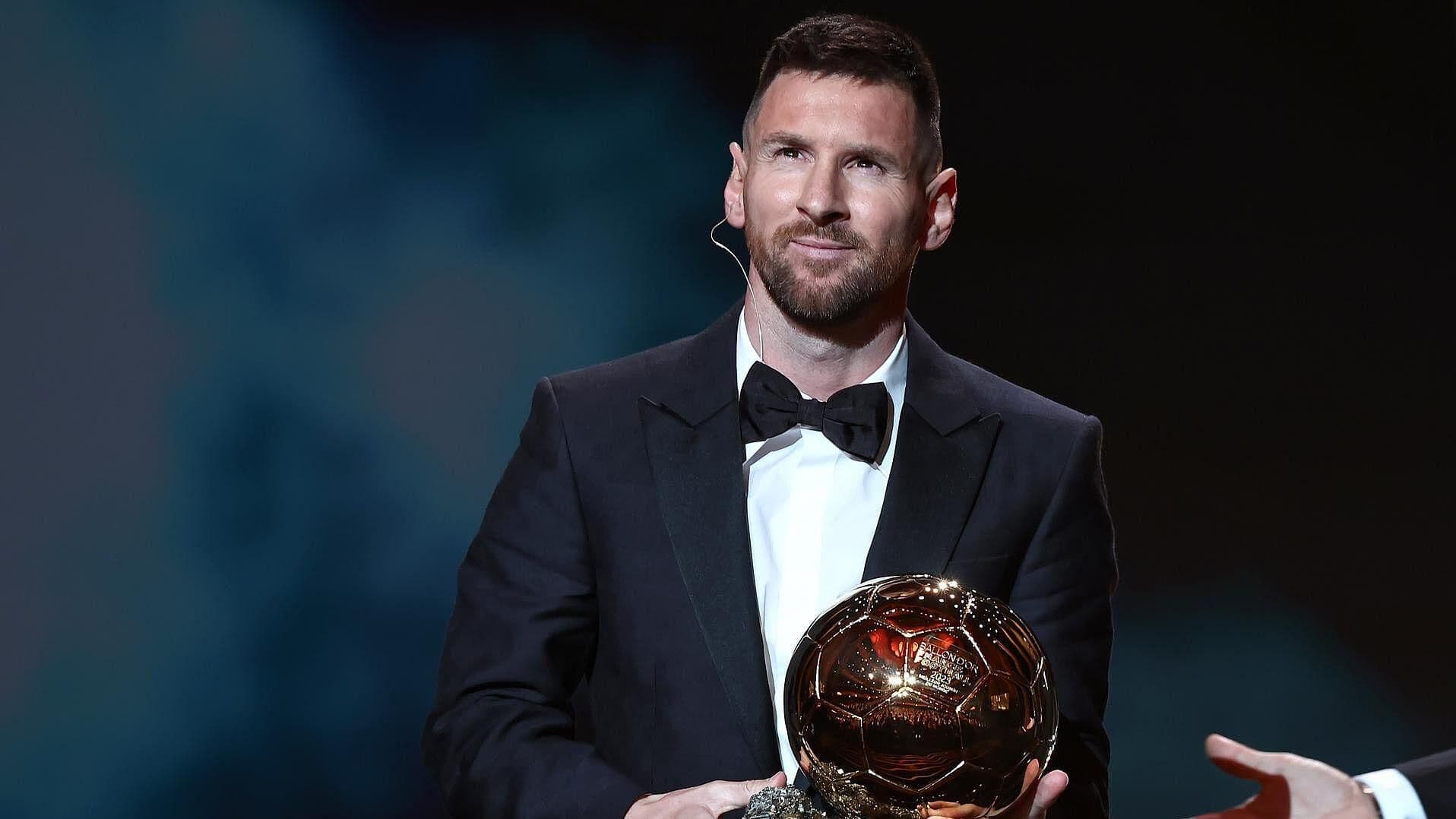 Lionel Messi Recibe el Balón de Oro 2023, el Octavo en su Carrera