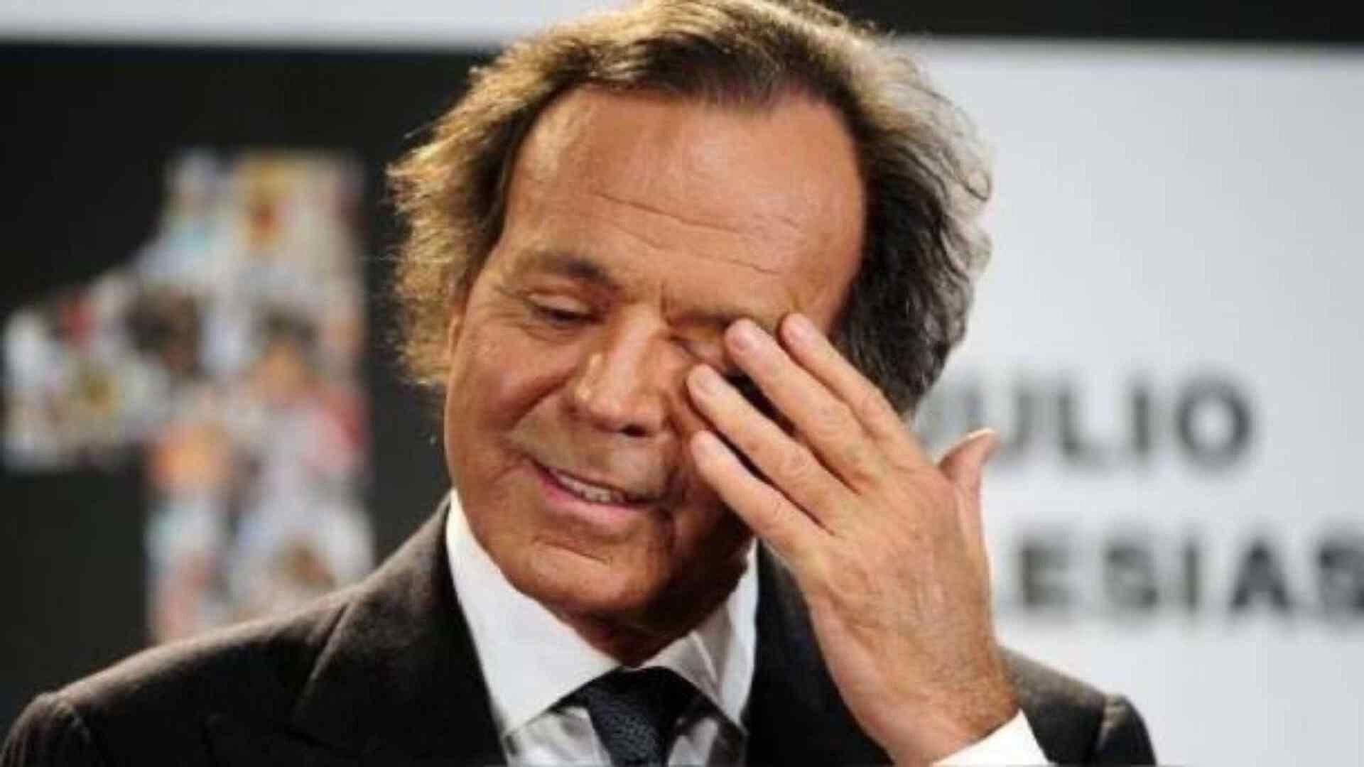 Decomisan a Julio Iglesias 40 Kilos de Frutas y Verduras