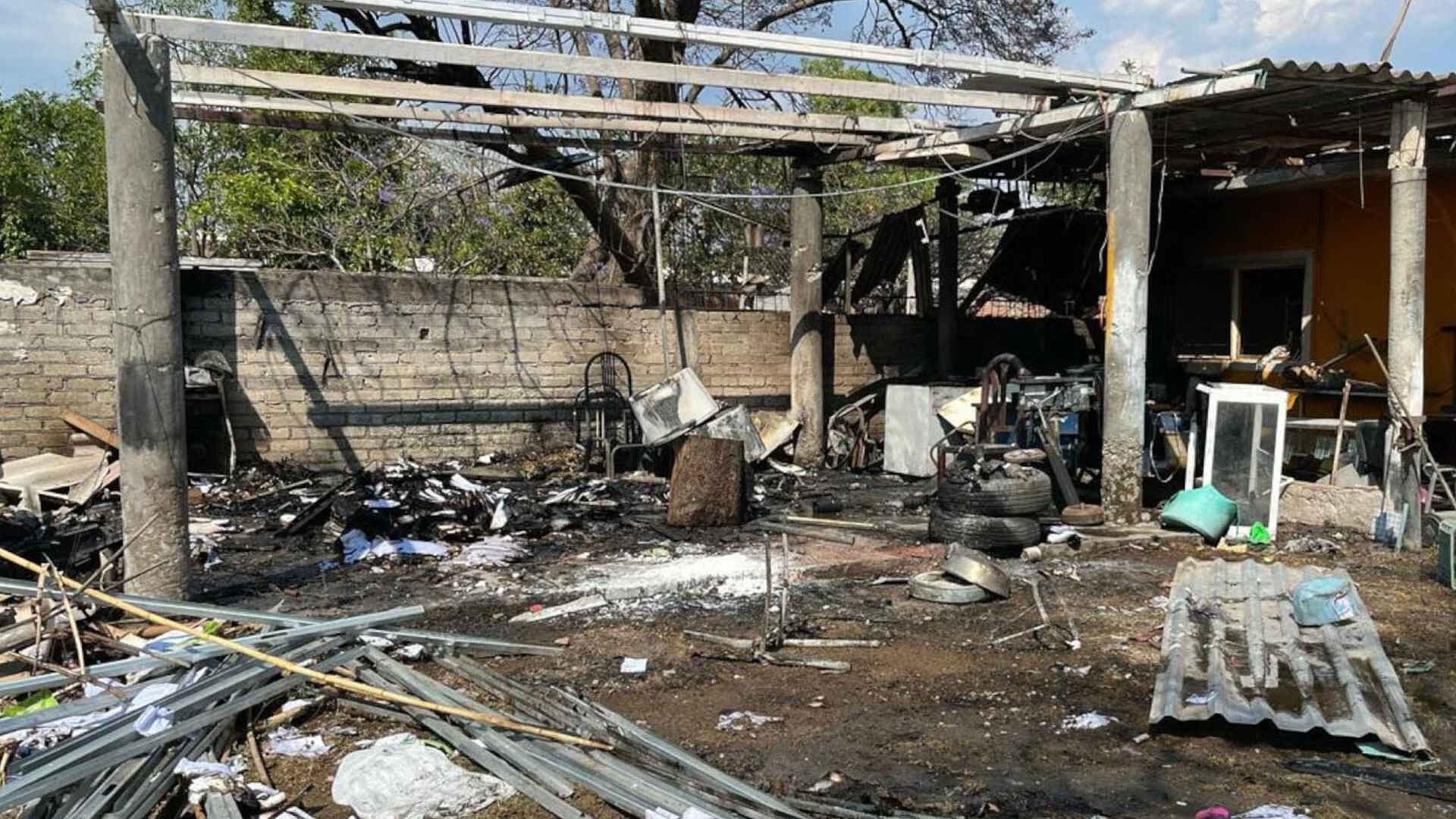 Explota Polvorín Clandestino en una Vivienda de Izúcar de Matamoros, Puebla