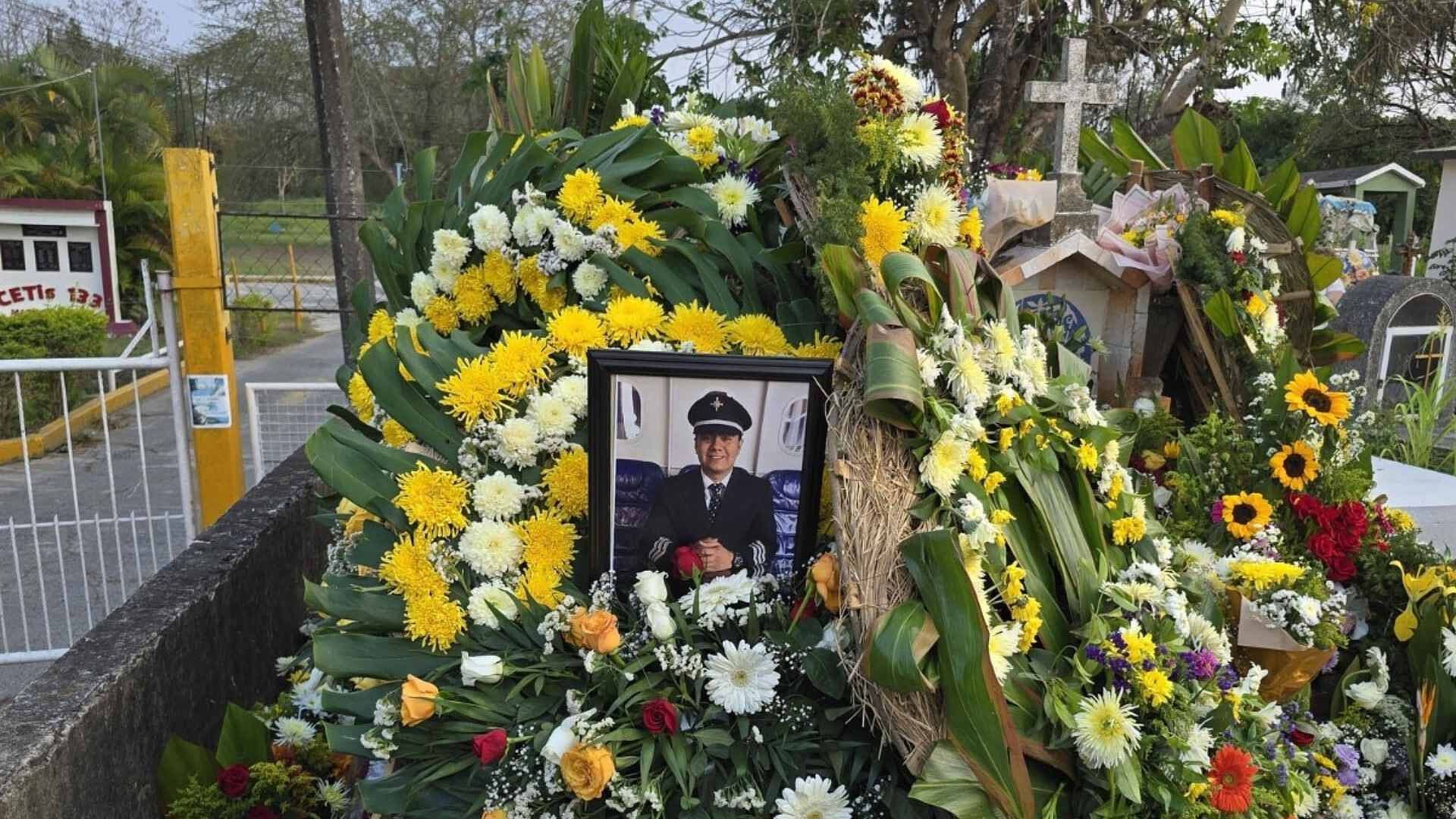 Dan Último Adiós a Víctimas del Accidente de Avioneta en Huejotzingo, Puebla