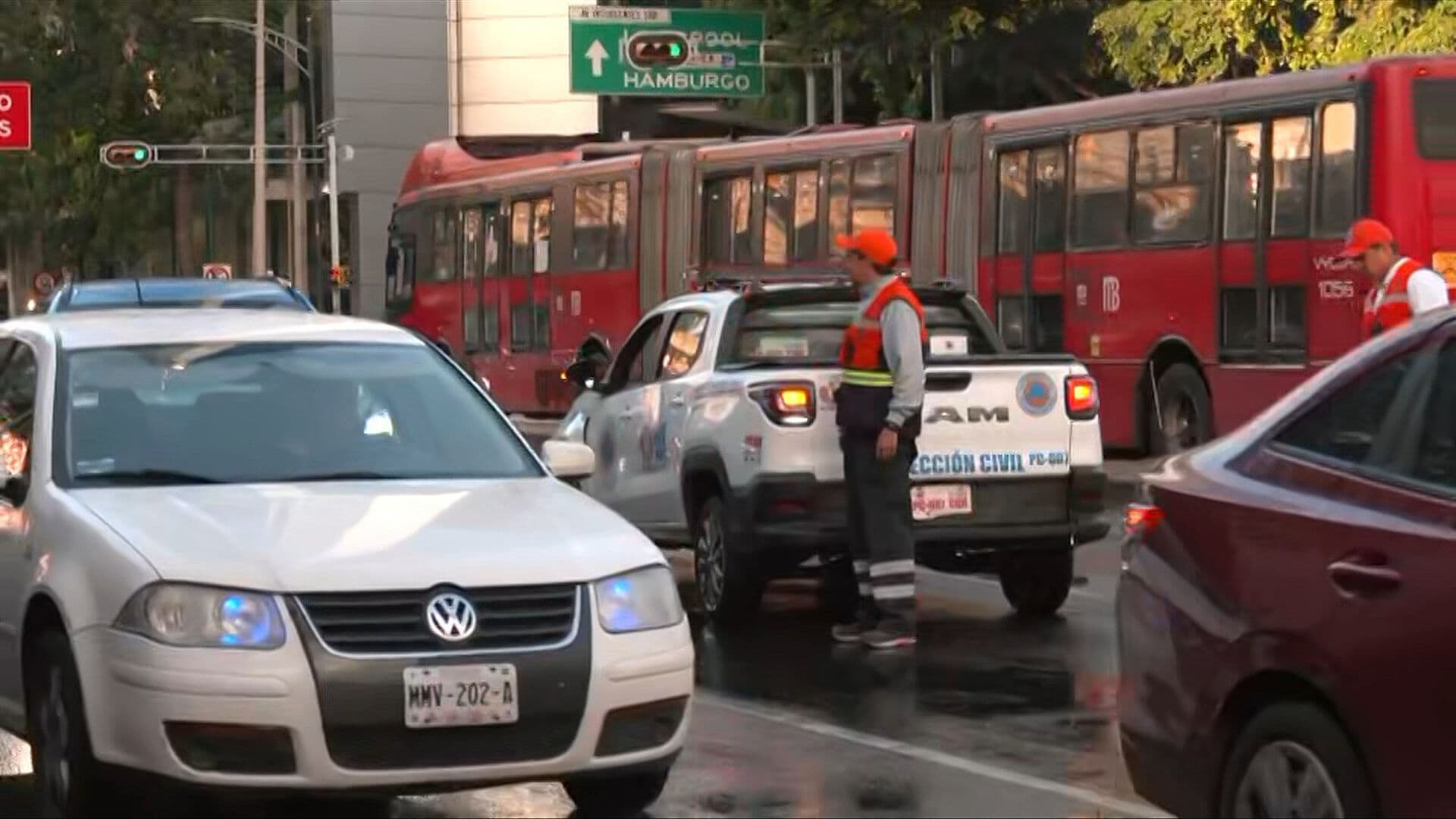 Choque Hoy en Insurgentes y Reforma, CDMX, Deja Un Lesionado
