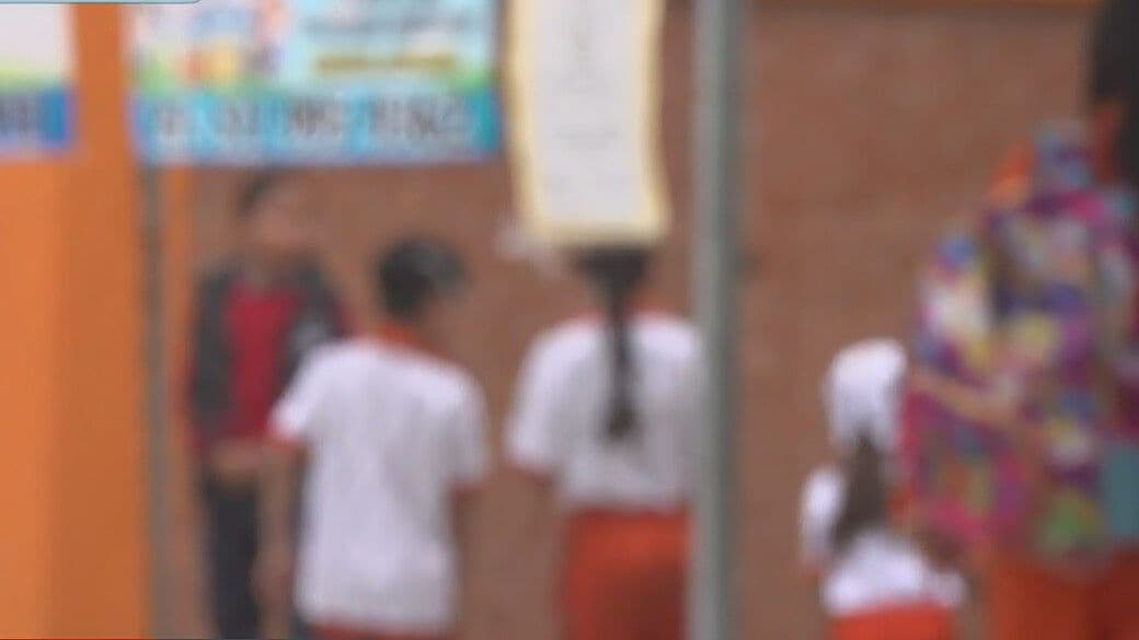 Protestan Madres de Familia y Piden Destitución de Directora en Juárez