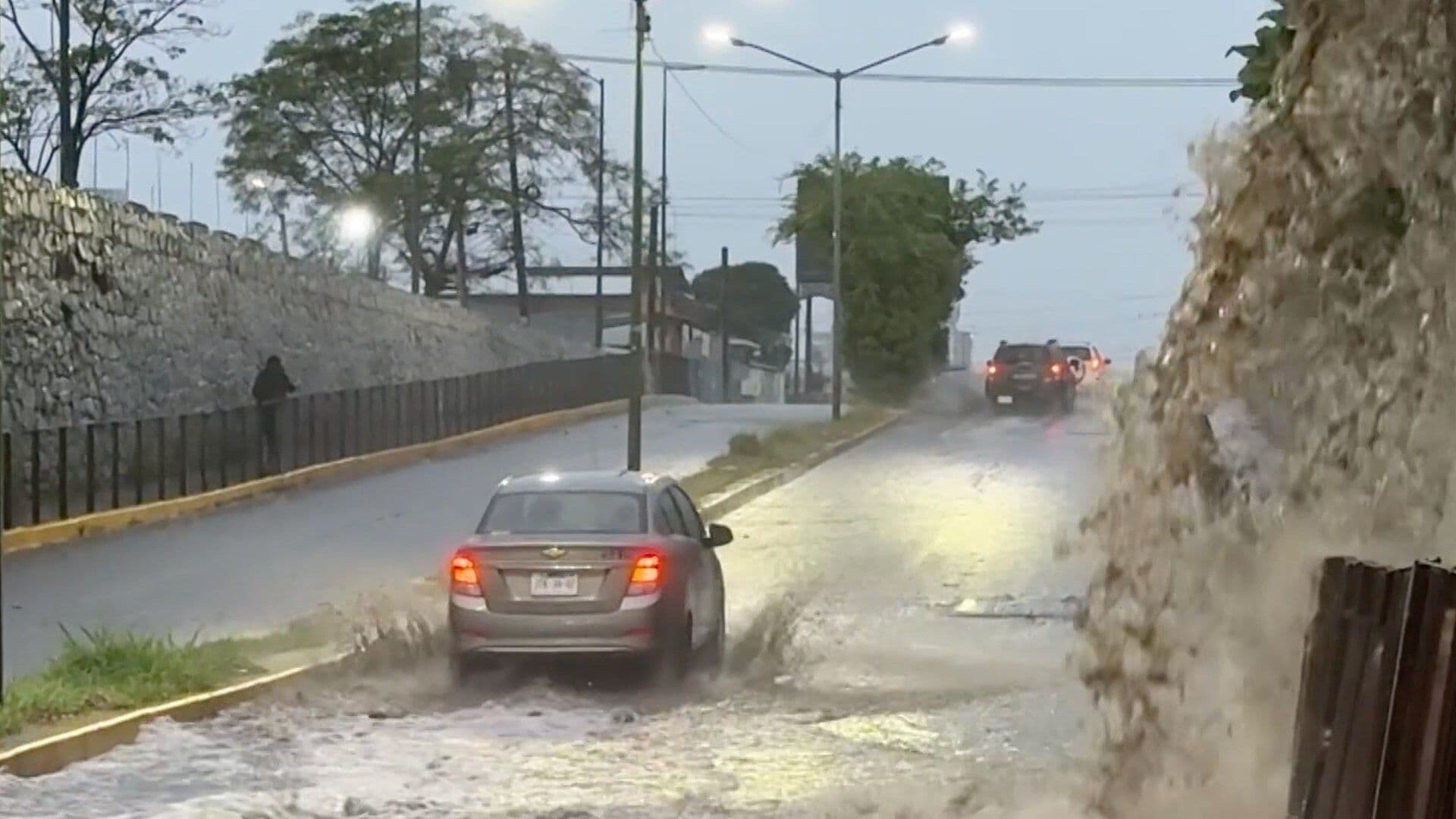 Fuerte Lluvia Azota la Zona Metropolitana de Guadalajara; Estas Fueron las Afectaciones