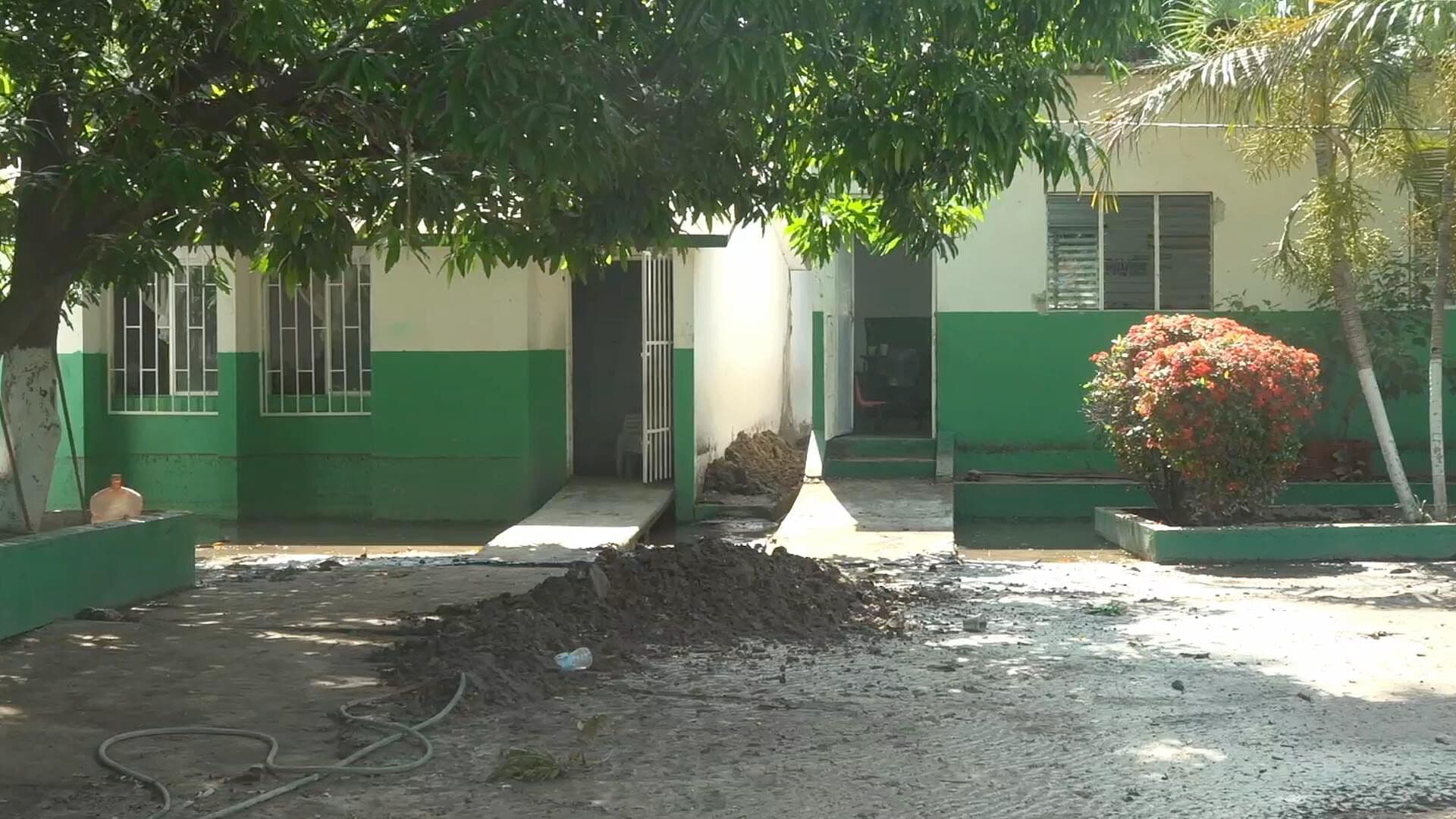 Escuela Primaria Pide Apoyo para Construcción de Barda tras Reporte de Inundaciones en Veracruz