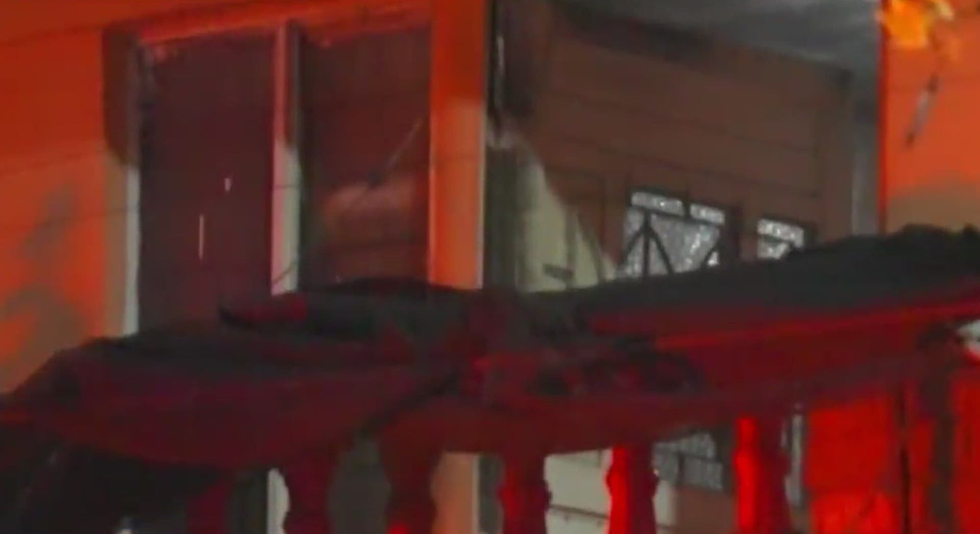 Se Quema Casa, Hay Una Herida y 3 Intoxicados en Col. Noria Norte en Apodaca