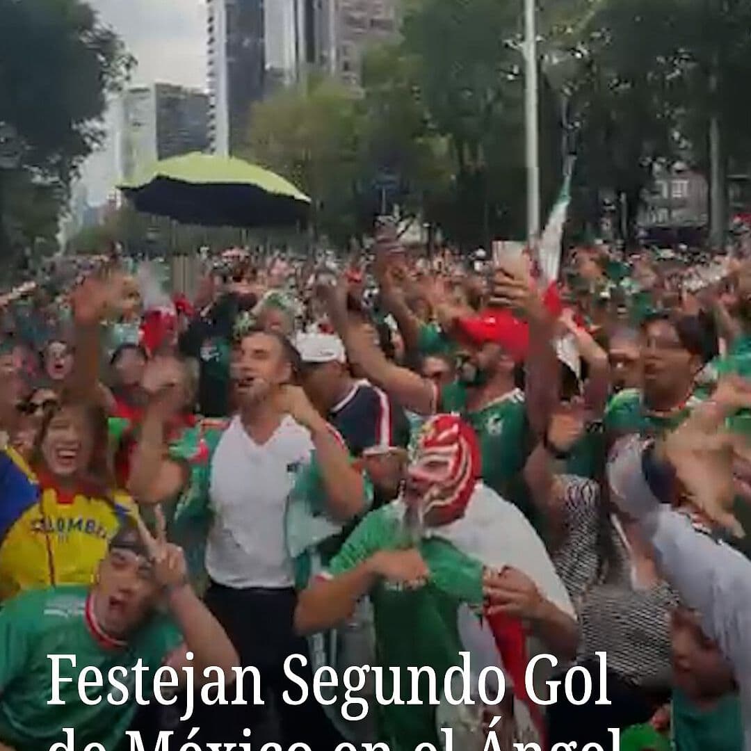 Festejan Segundo Gol de México en el Ángel