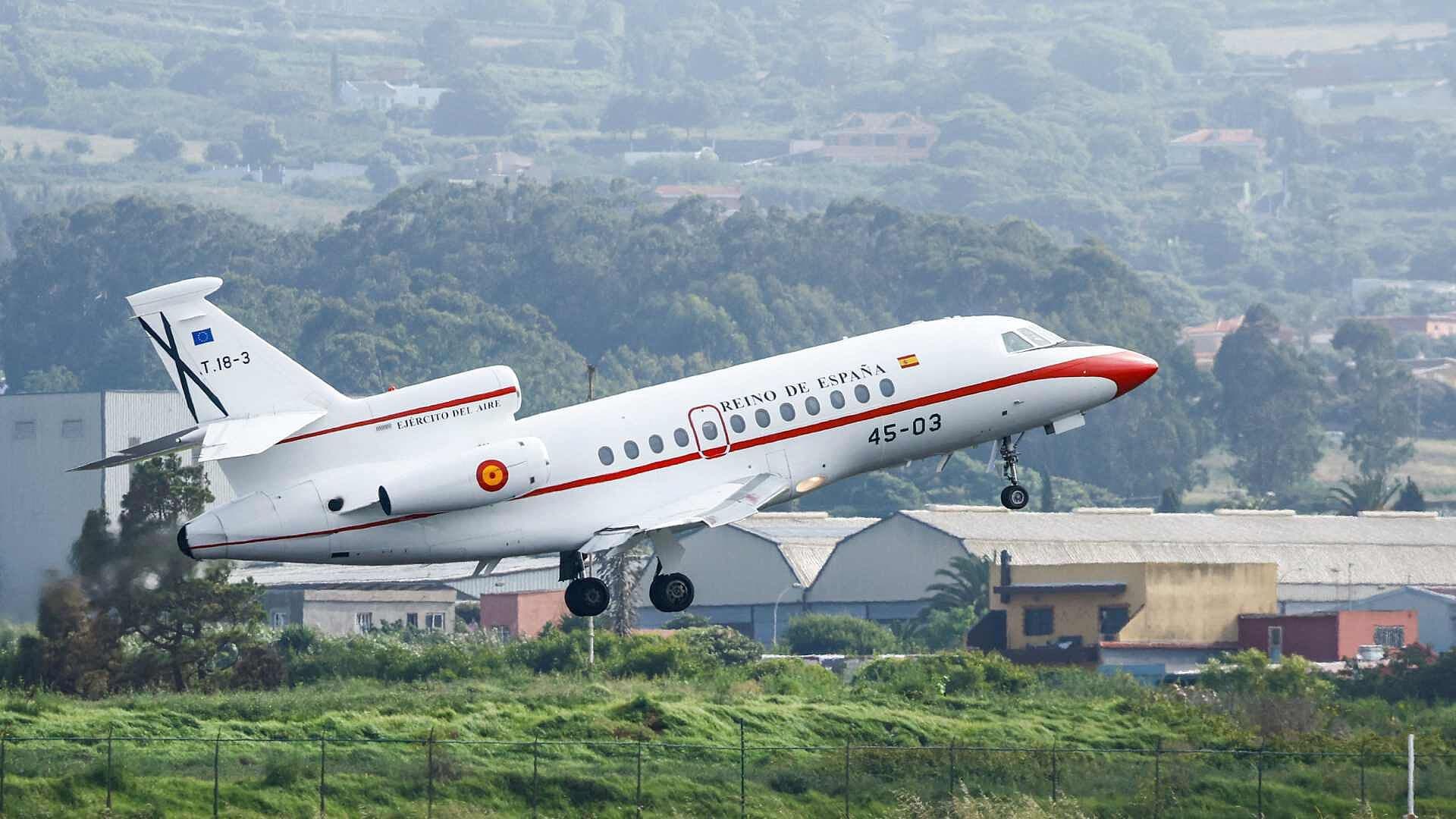 Papa León XIV Regresa a Roma en Falcon del Rey Felipe VI Tras Retraso por Falla Técnica