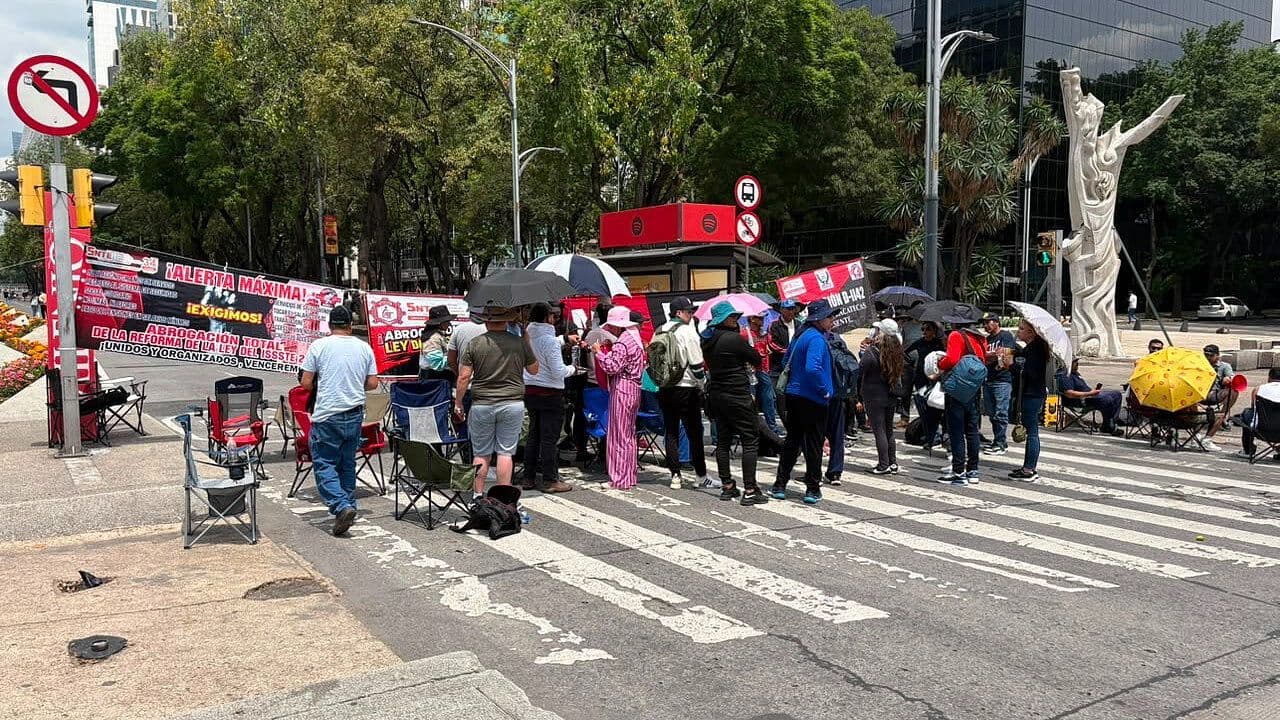 CNTE Bloquea Vialidades Clave de la CDMX; Aquí las Rutas Alternas