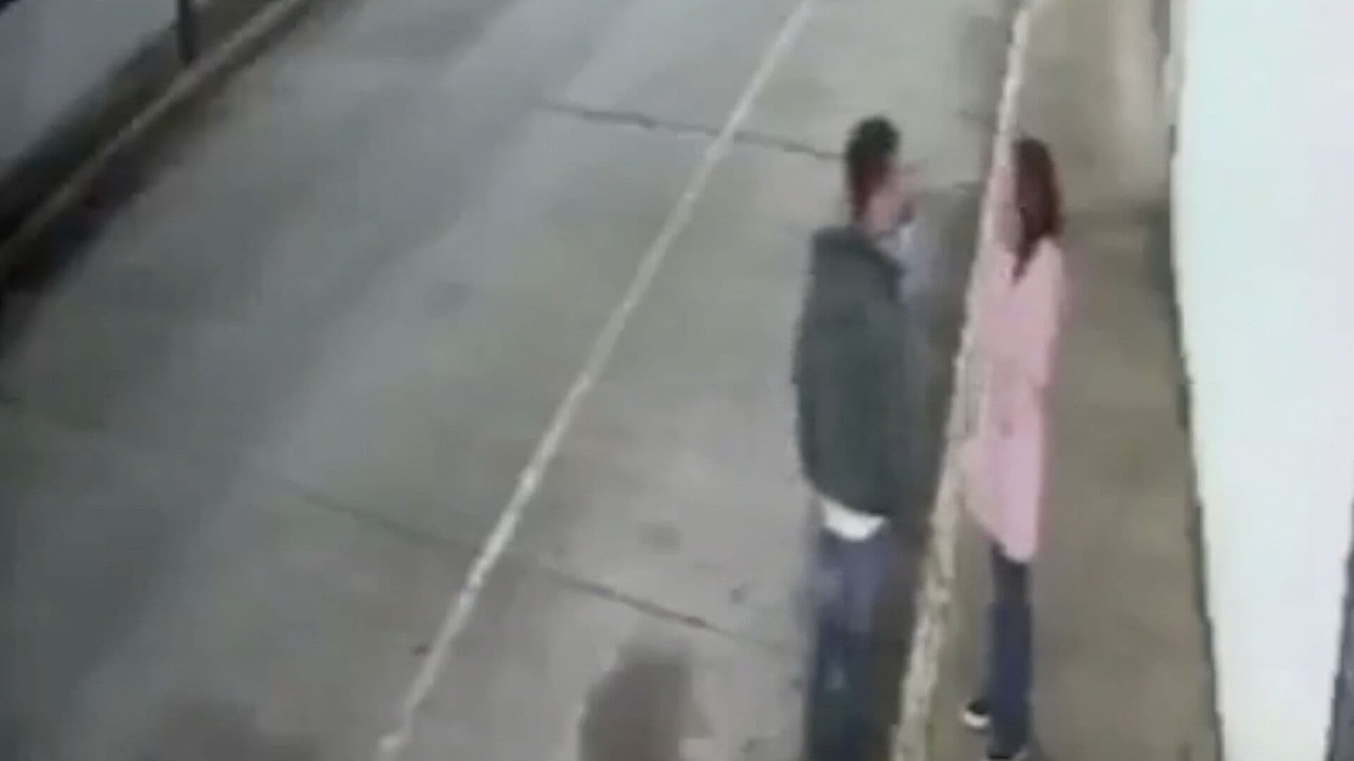 Video: Sujeto Agrede a su Pareja en Junta Auxiliar de la Ciudad de Puebla