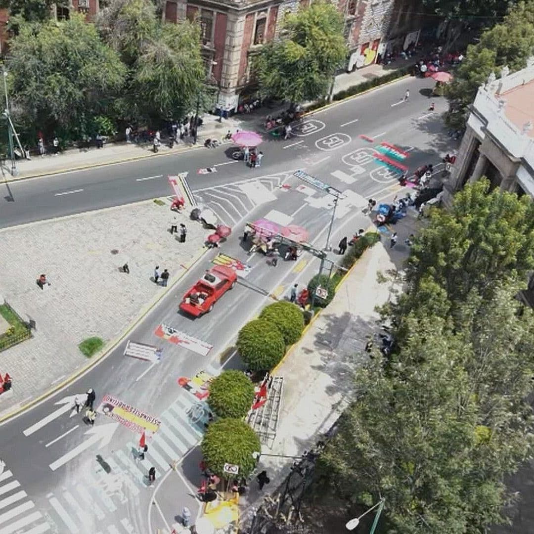 Colectivos y Agrupaciones Realizan Manifestación Frente a Segob