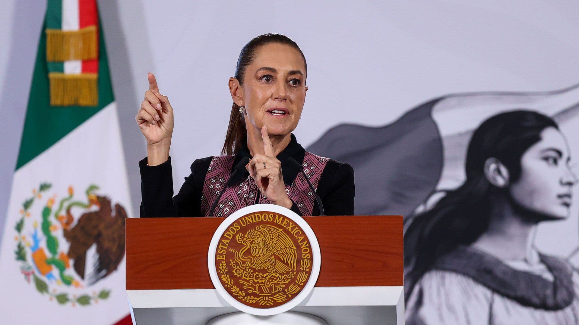 Sheinbaum Responde a Críticas por Recibir a Pato Merlín: “Recibo a Muchas Madres Buscadoras”