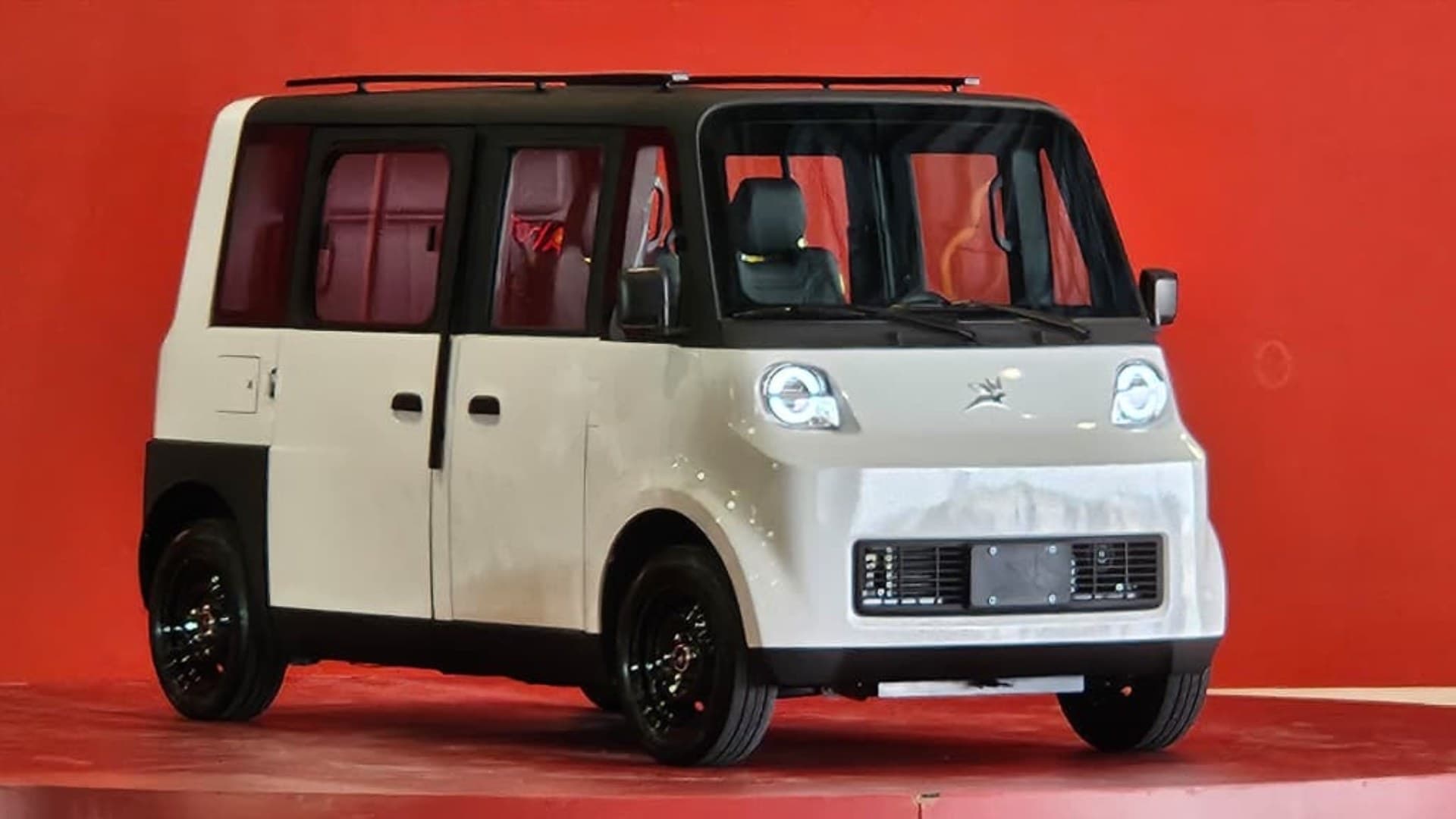 Auto Olinia. Foto: Gobierno de México