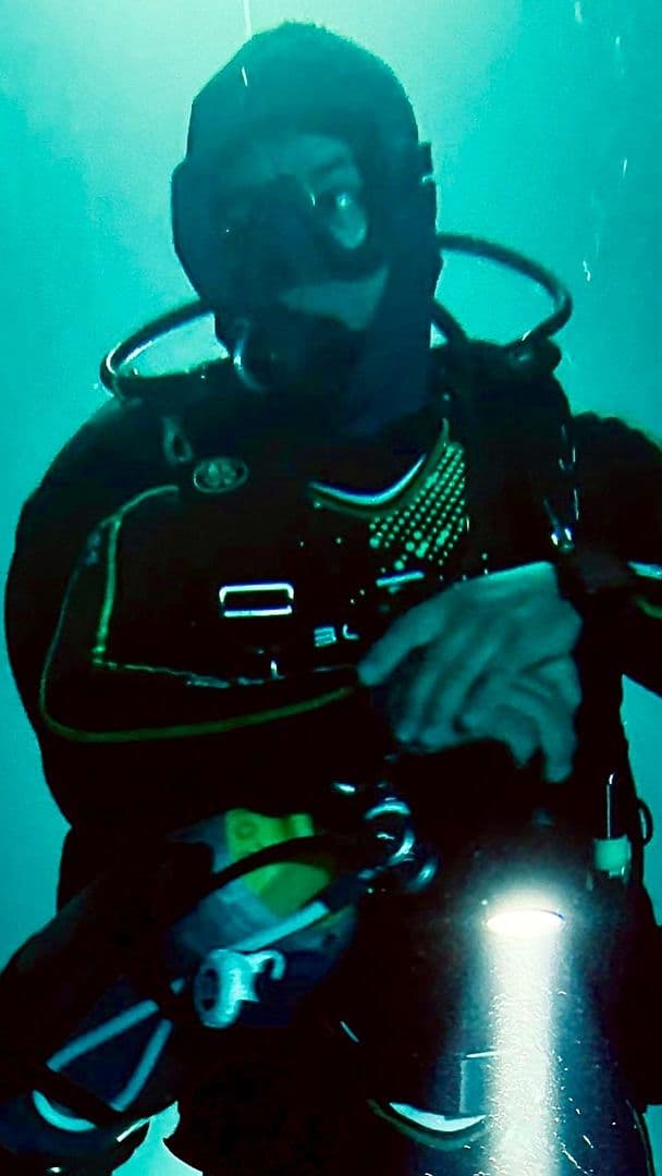 Black Water, El Universo Errante