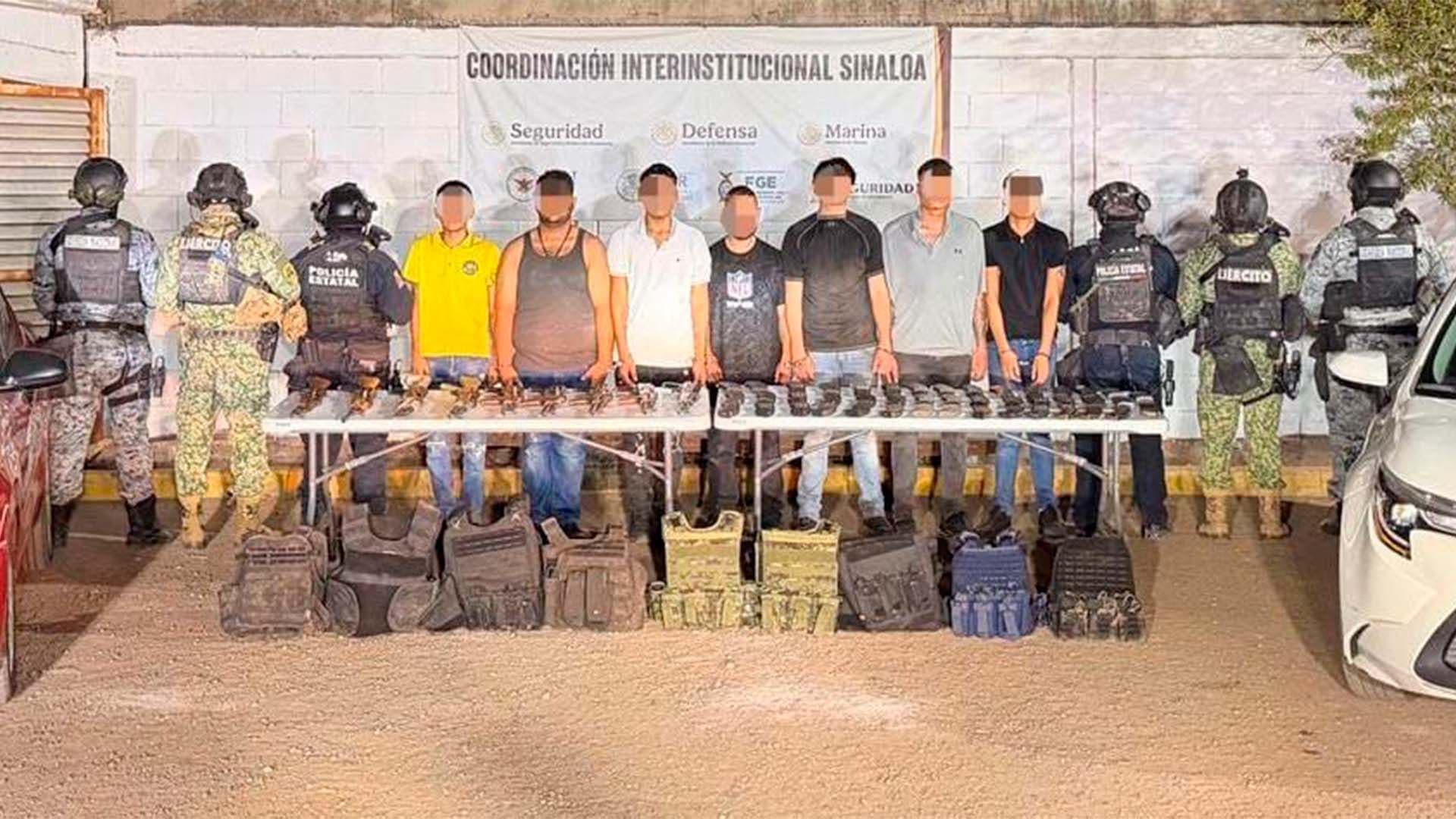 Detienen a Nueve Personas Armadas Durante Operativo en Valle Alto, Culiacán