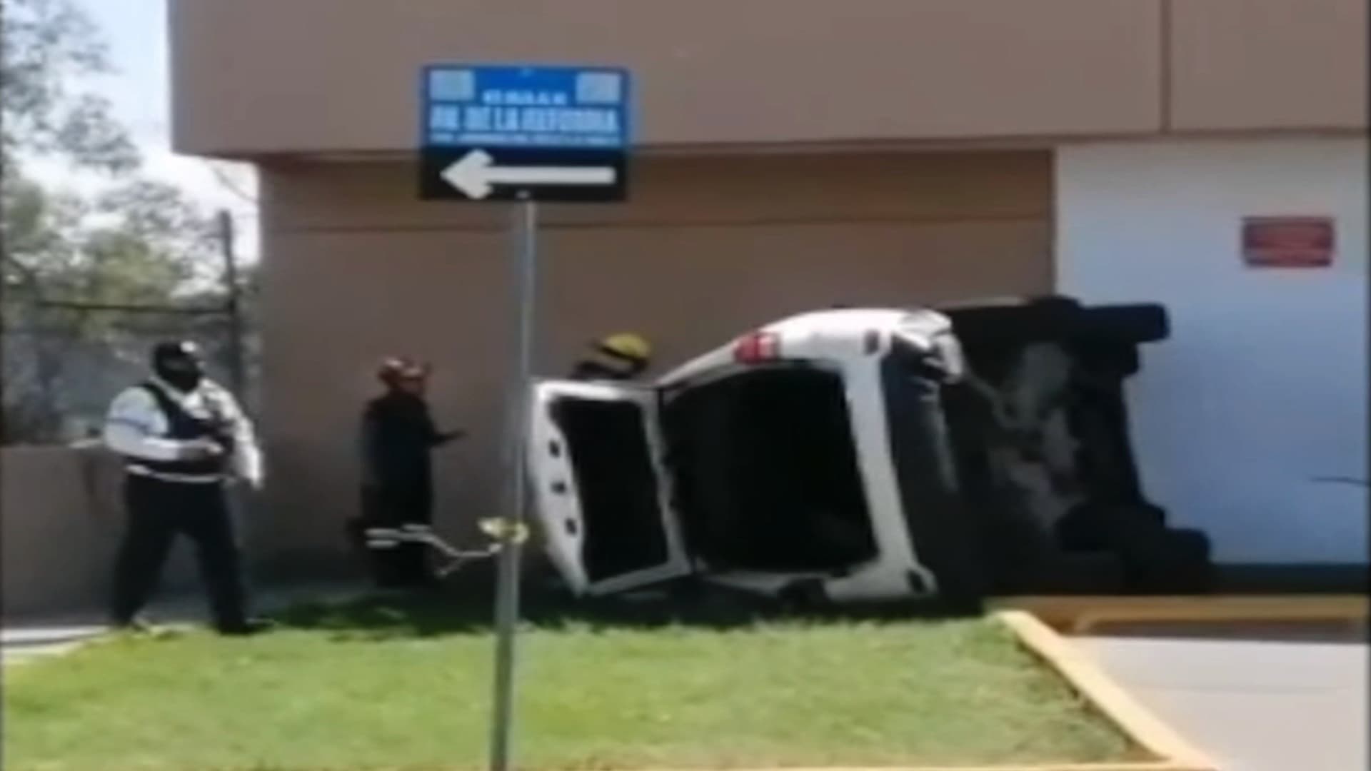 Auto volcado