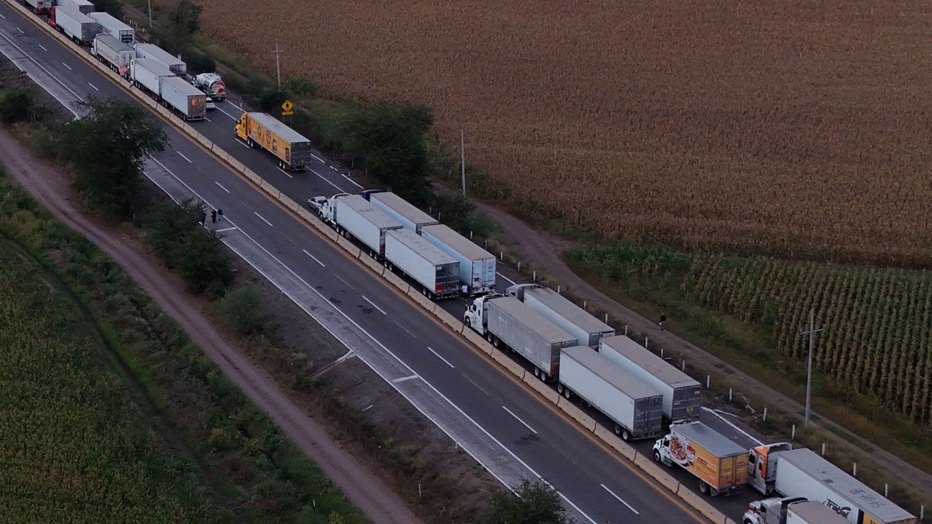 Se Reúne Gobernación con Transportistas Hoy: ¿Habrá Bloqueos Carreteros en el País?