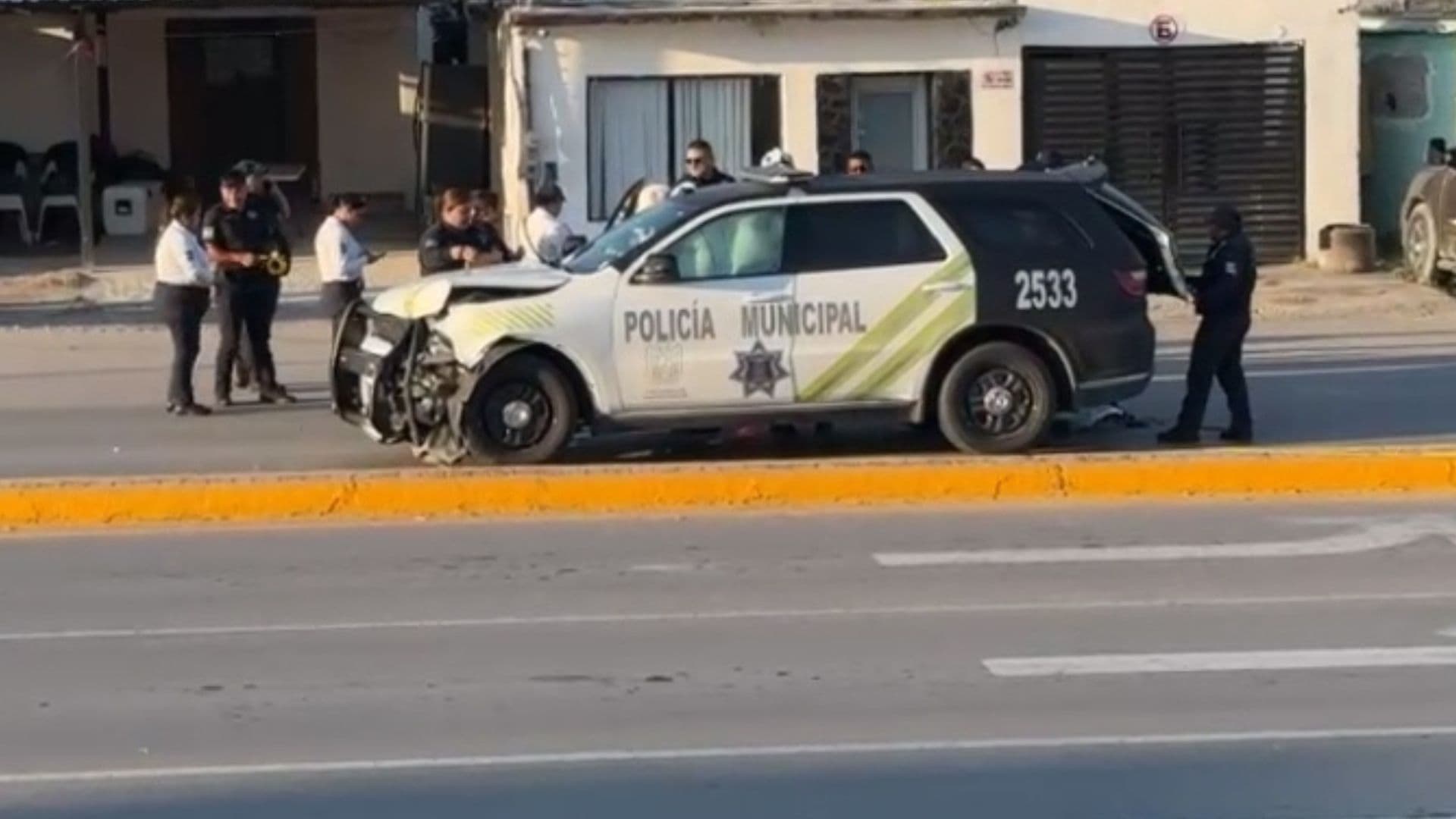 Patrulla Choca Contra Vehículo Donde Viajaba Familia en Piedras Negras