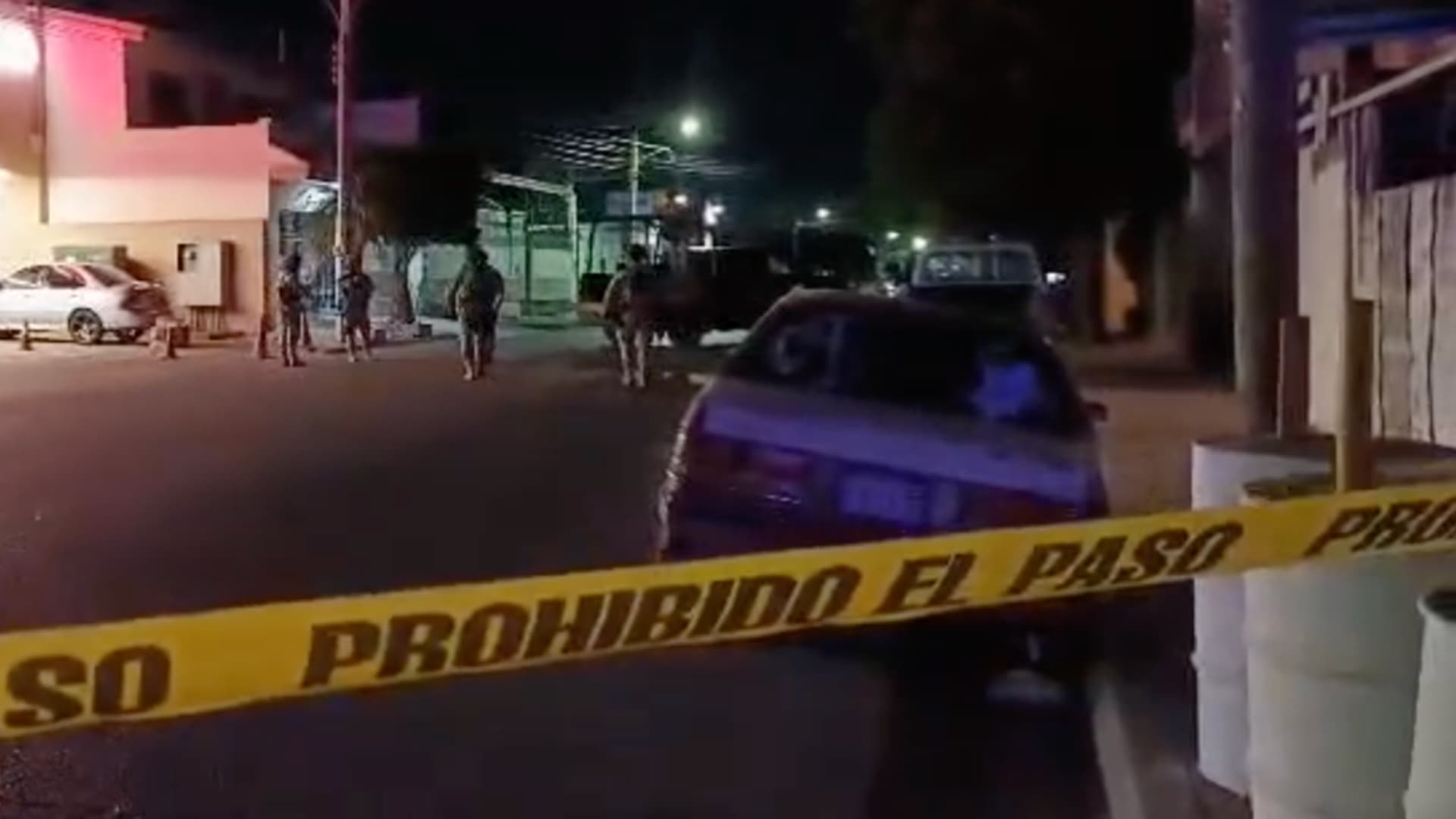 Autoridades acordonaron la zona.