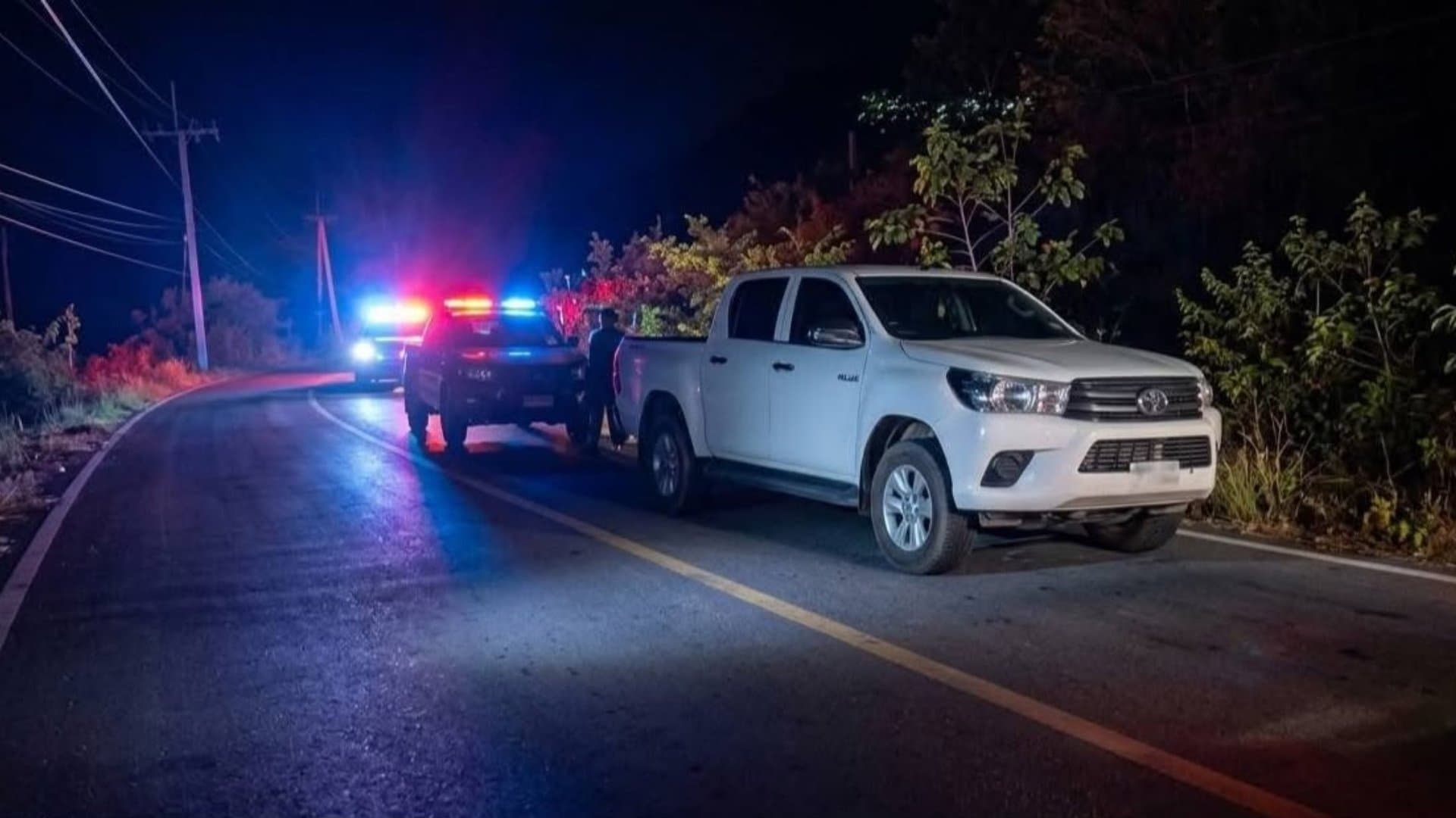 Camioneta con cuerpos