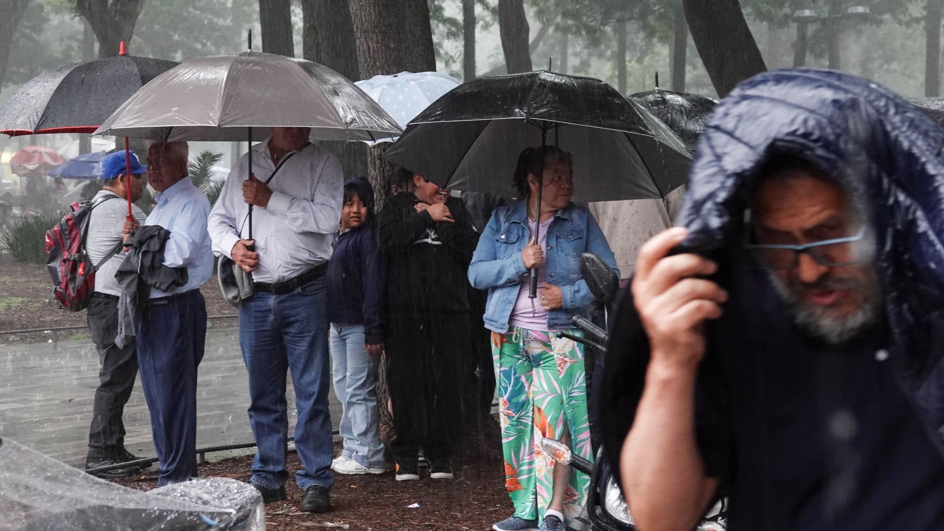 ¿Cuándo se Puede Formar la Tormenta Tropical Arthur? Aviso ante Potencial Ciclón en el Atlántico