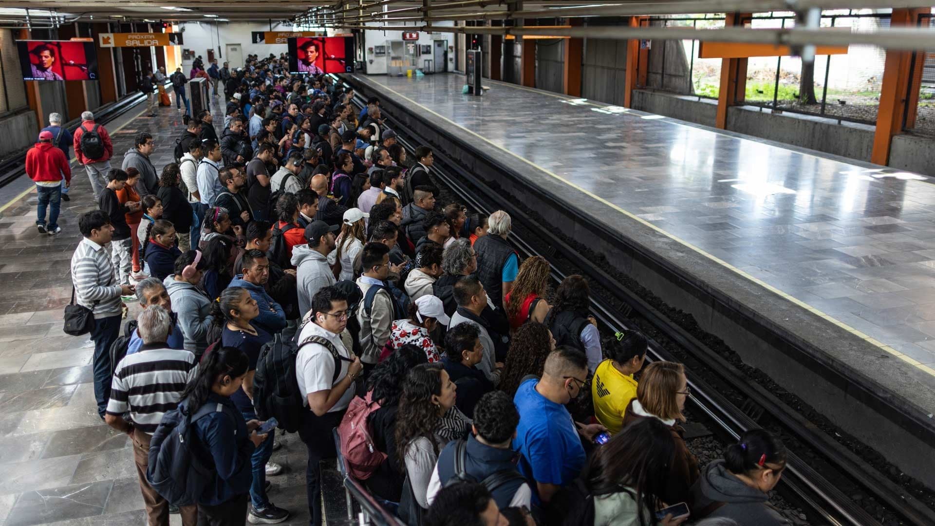 Metro CDMX Con Servicio Especial por México vs Chequia: ¿A Qué Hora Cierran Estaciones Mañana?