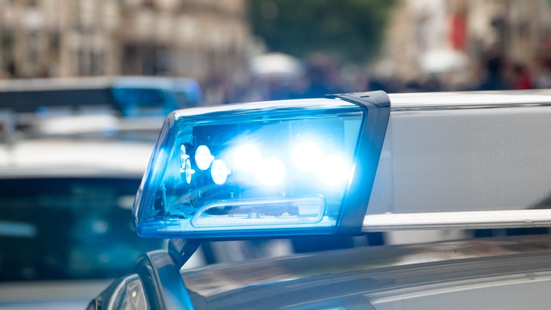 Rescatan a Niño de 9 Años Encerrado Durante Más de un Año en una Camioneta en Francia
