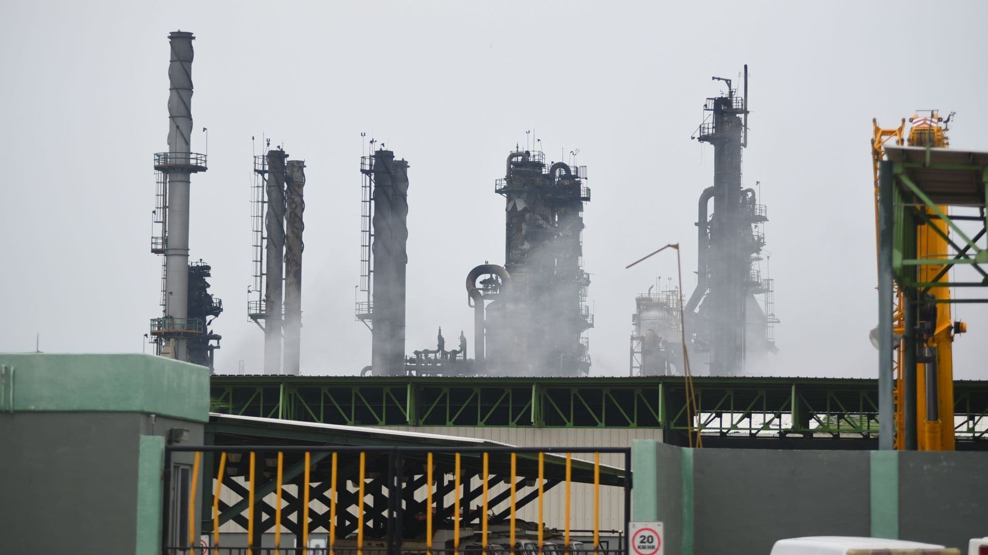 México Anuncia Plan para Reactivar Petroquímica: Pemex Invertirá Más de 90 Mil Millones de Pesos