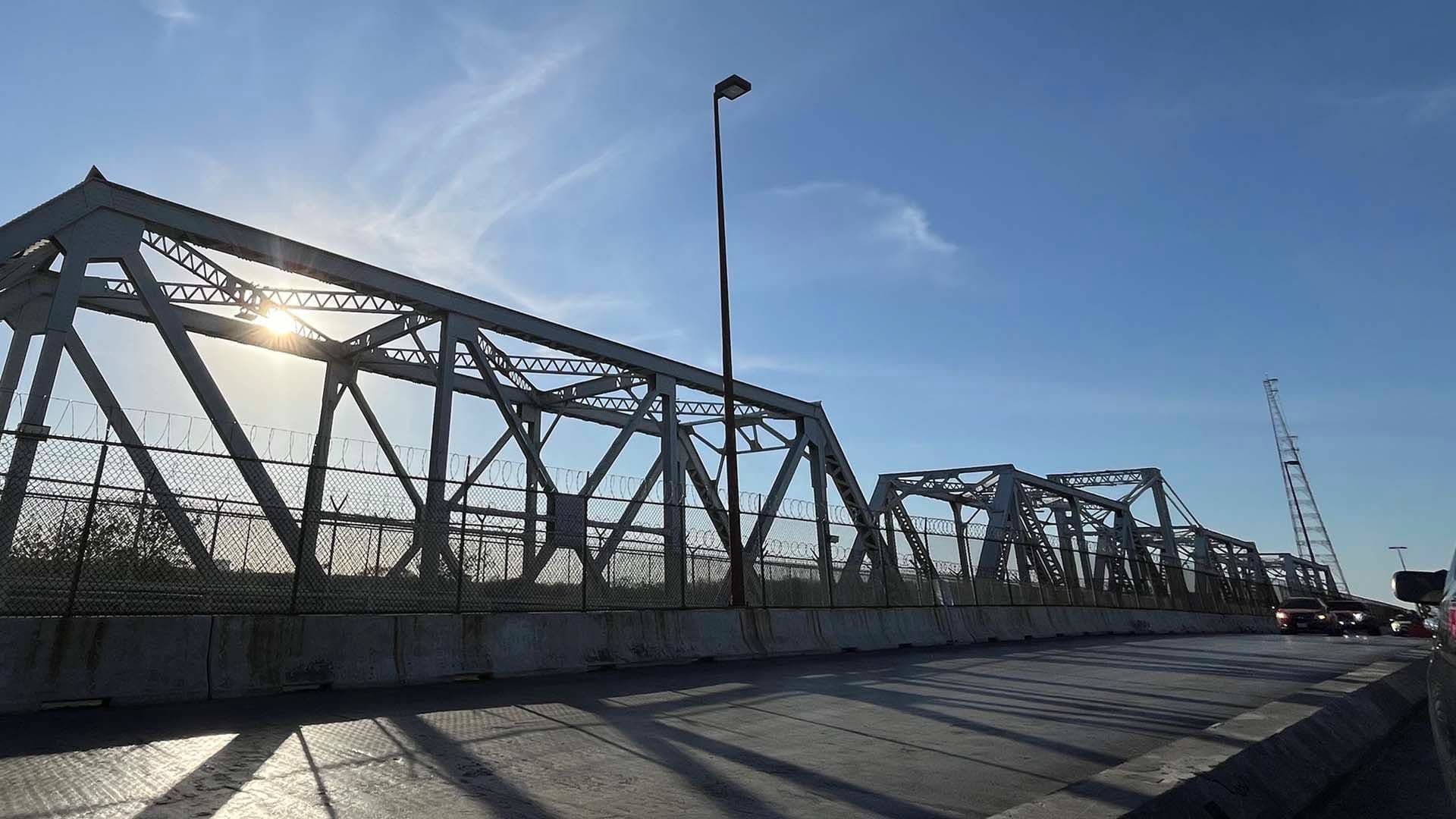 Filas en Puentes de Matamoros y Reynosa Hoy Viernes 10 de Abril