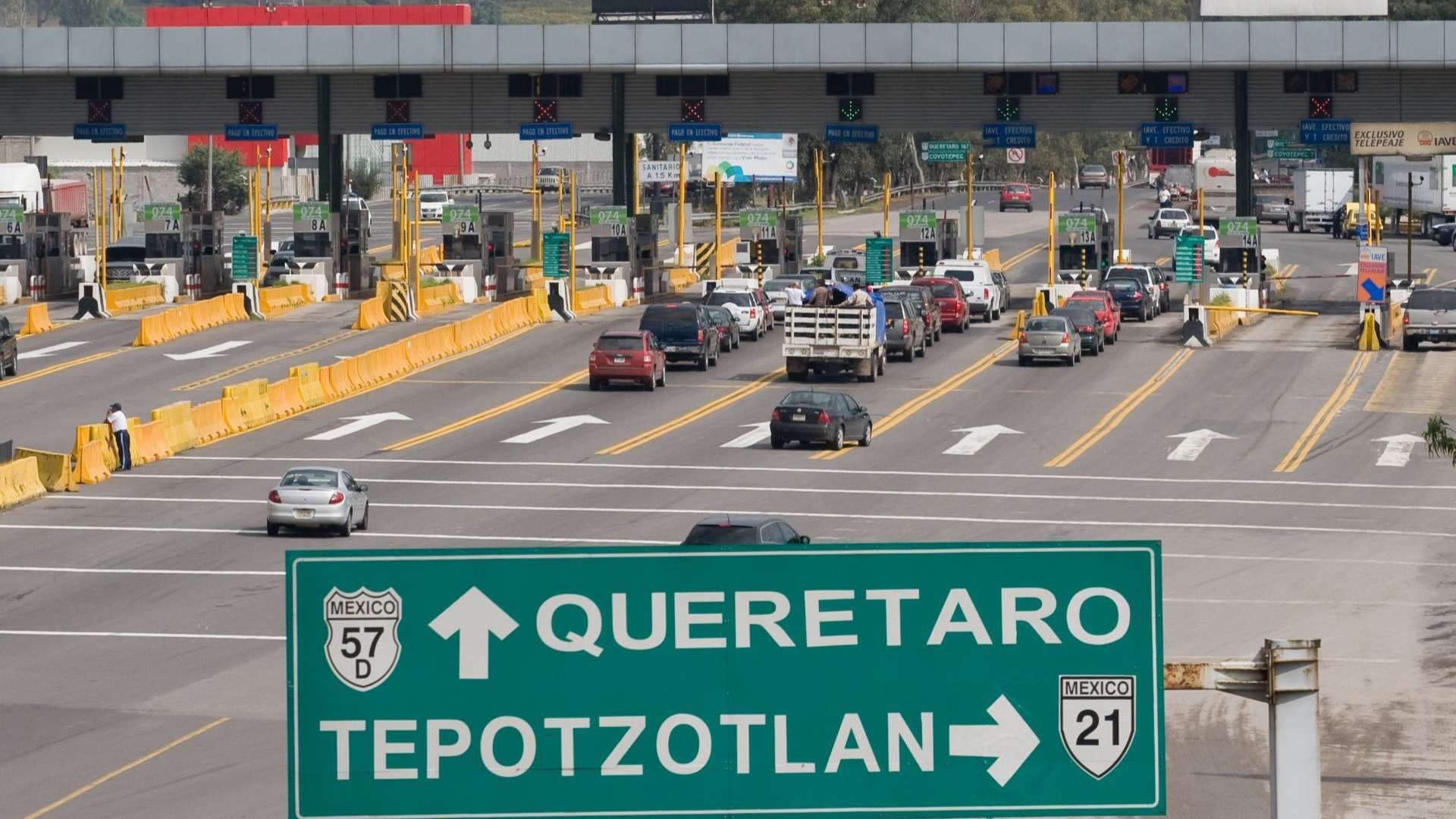 Caseta de cobro de Tepotzotlan en la México-Querétaro