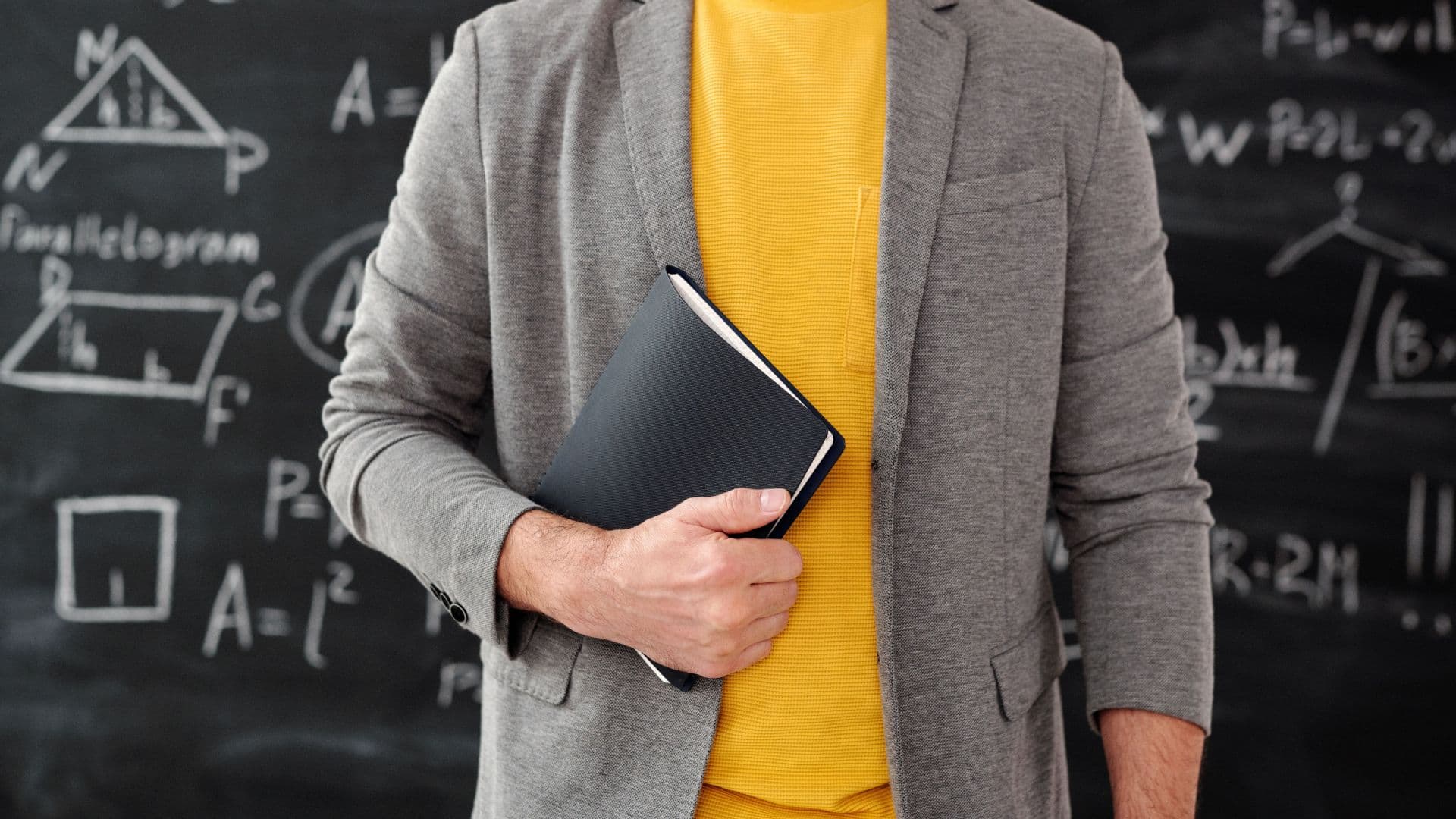 Suspenderán Actividades para Trabajadores de la Educación que Son Padres en Puebla