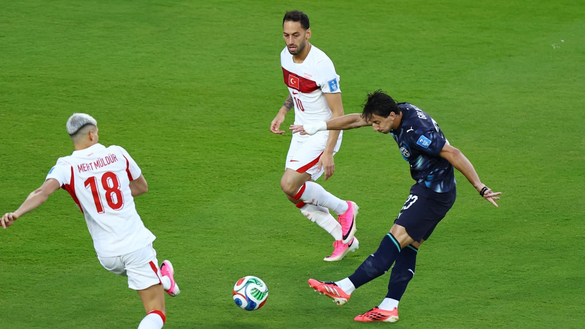 Matías Galarza hizo el 1-0 a favor de Paraguay