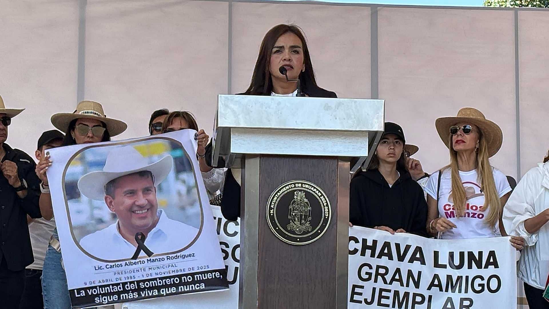 Grecia Quiroz durante la marcha por la paz en Uruapan. Foto: N+
