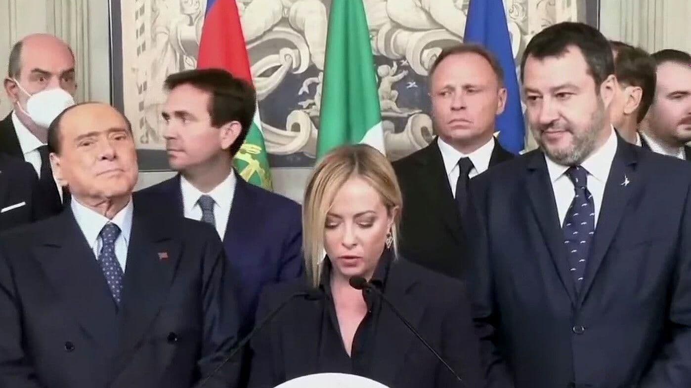 Giorgia Meloni jura como primera ministra de Italia