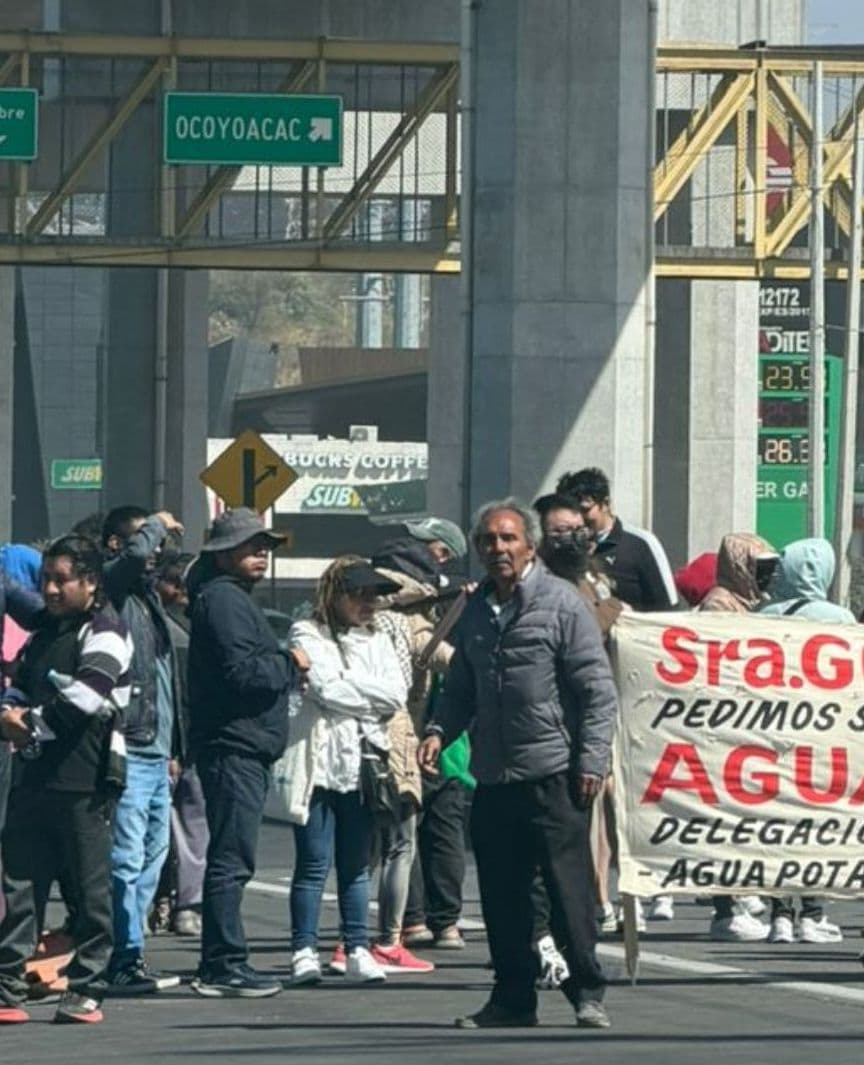 Bloqueo la Carretera Toluca–México por Habitantes de Ocoyoacac por Falta de Agua