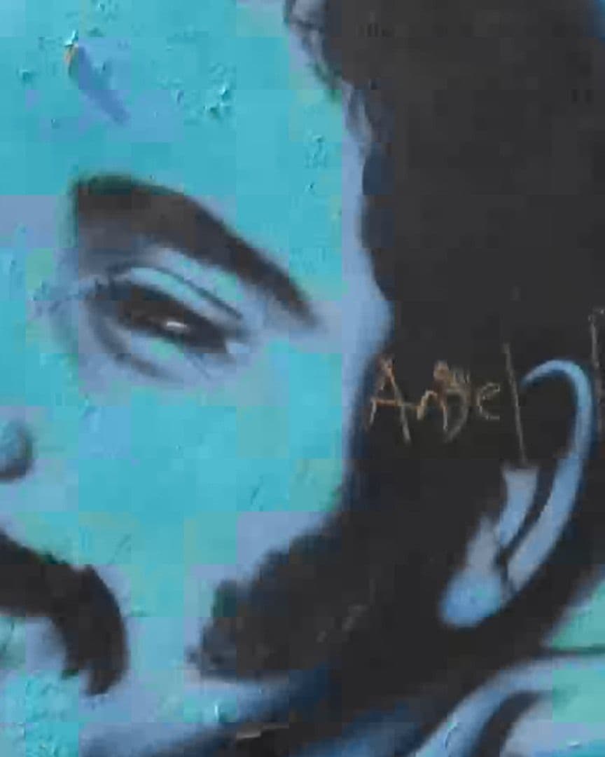 Mural en honor al salsero Willie Colón plasmado en el Barrio de la Huaca en Veracruz.