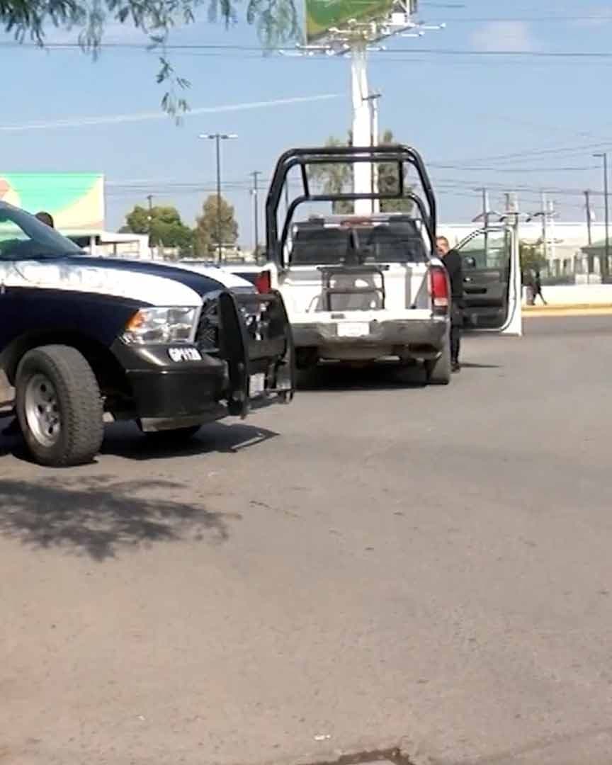 Sujeto Ataca con Cuchillo a Dos Policías en Colonia Centro de Torreón