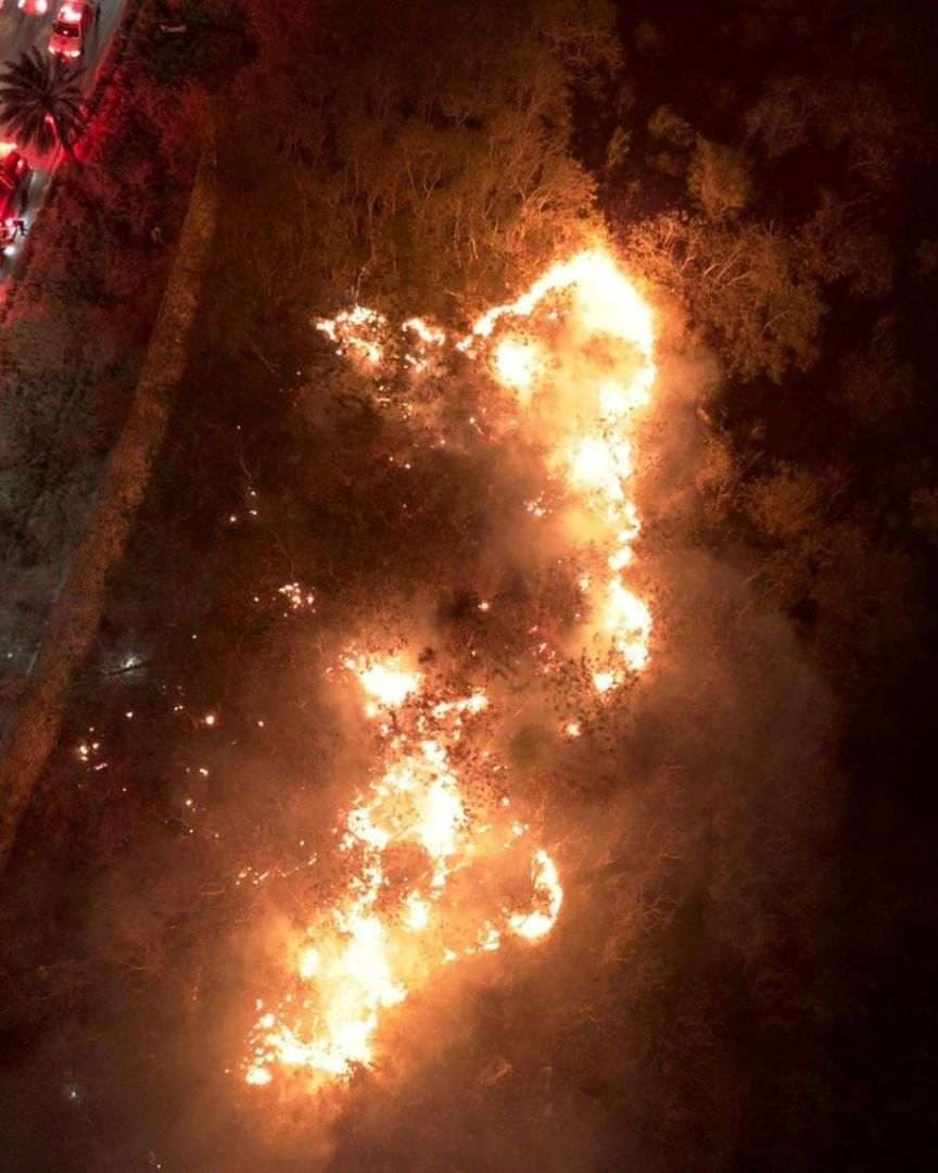 Incendio en el Lecho del Río Santa Catarina