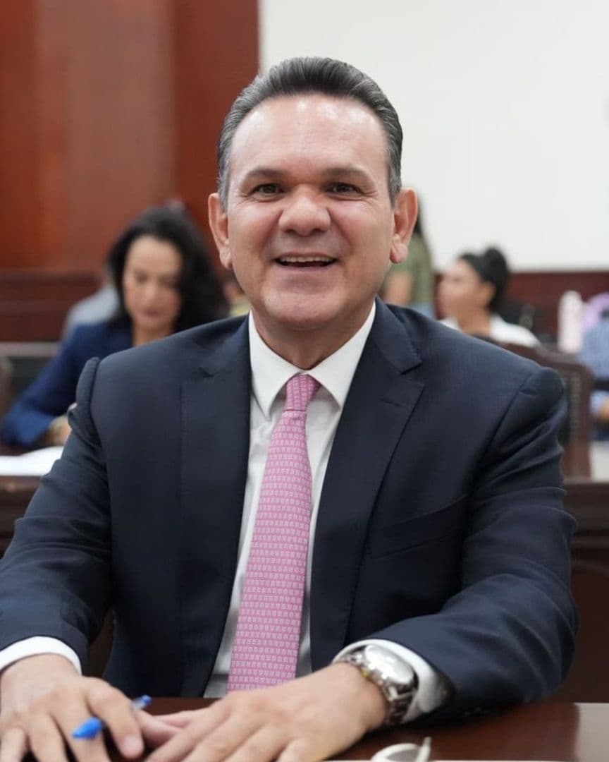 Sergio Torres Félix fue dado de alta luego de permanecer hospitalizado