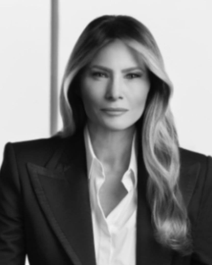 Casa Blanca Revela el Retrato Oficial de la Primera Dama de EUA, Melania Trump