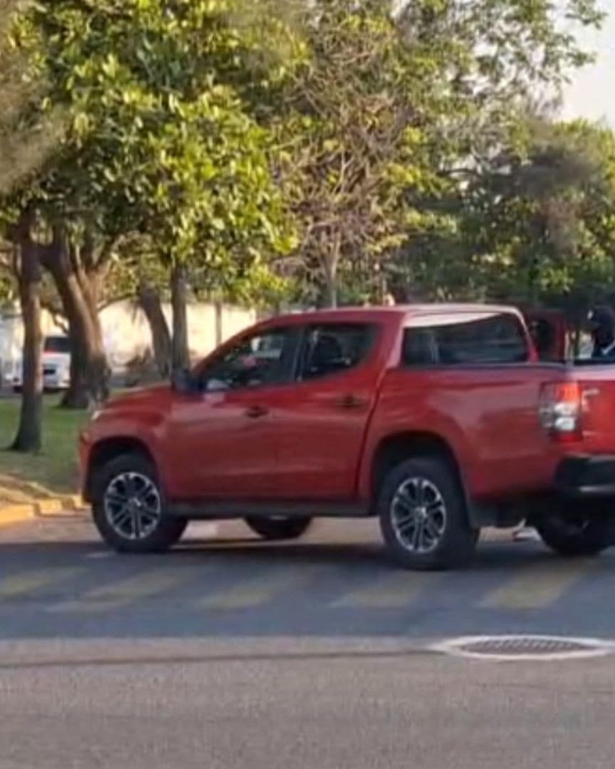 Los habitantes de la zona se vieron sorprendidos por la movilización de los cuerpos policiacos.