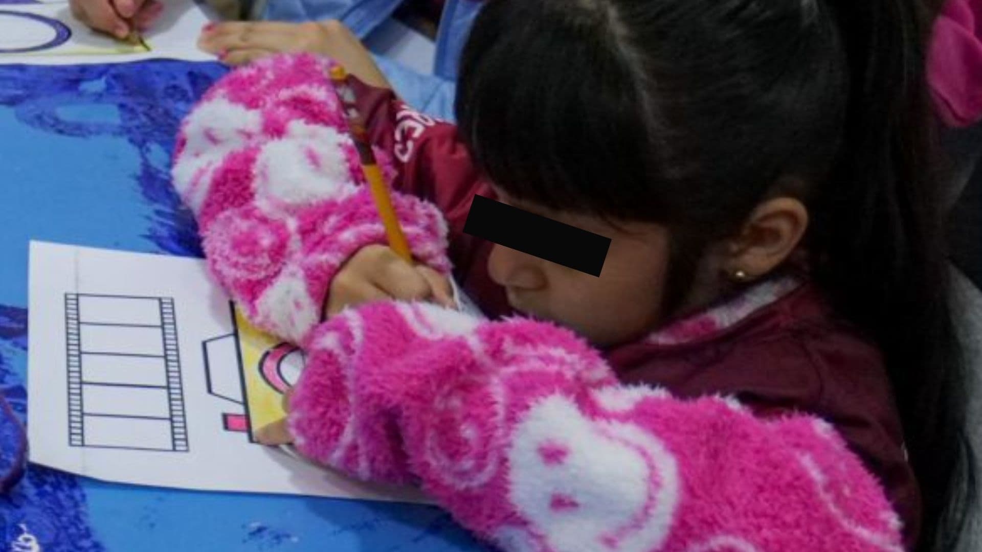 Niña Caminaba Sola en la Carretera Texcoco-Lechería: Por Esta Razón Huyó de su Casa en Edomex