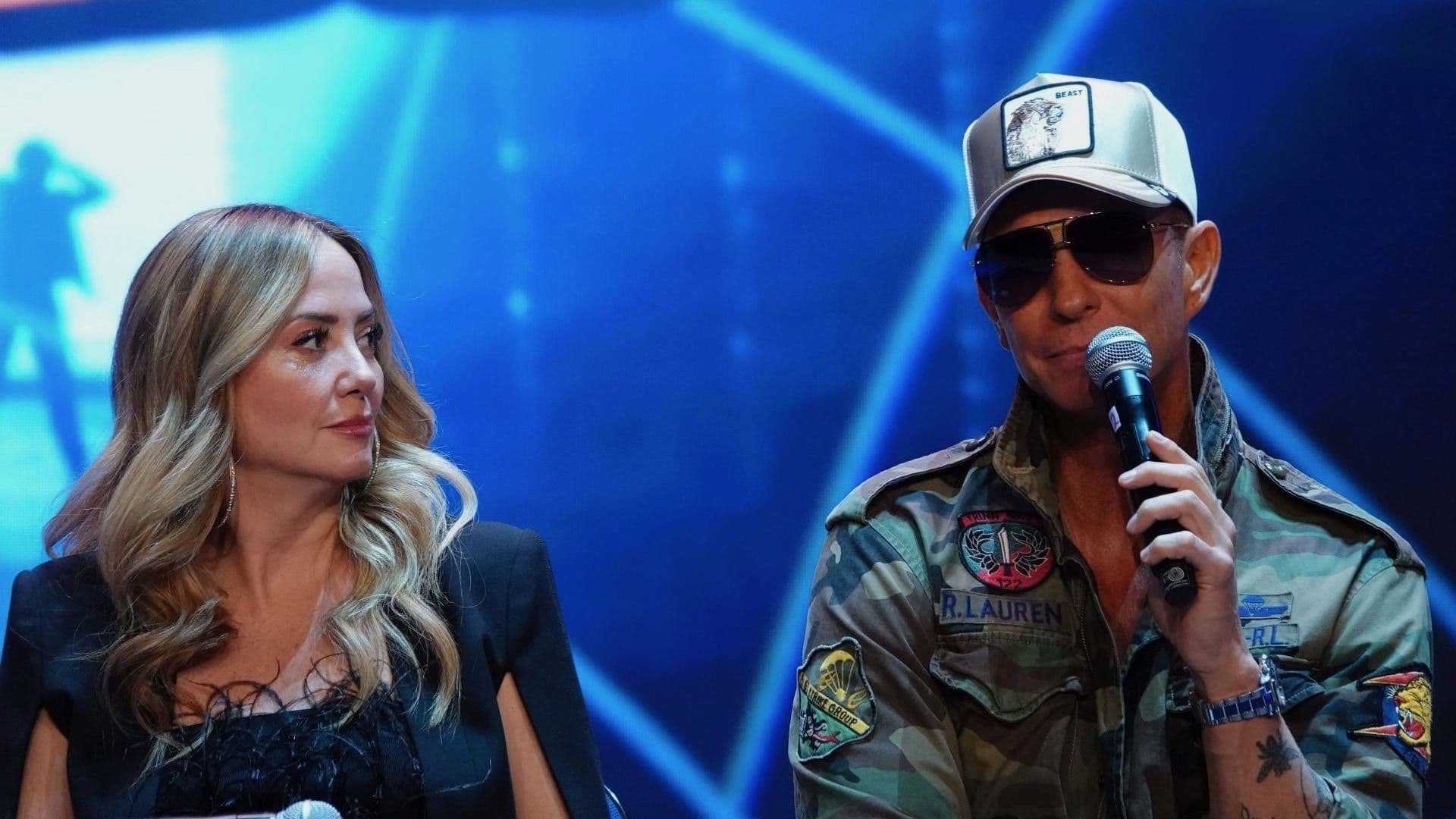 Andrea Legarreta Dice que Sigue Siendo Fan de Erik Rubín