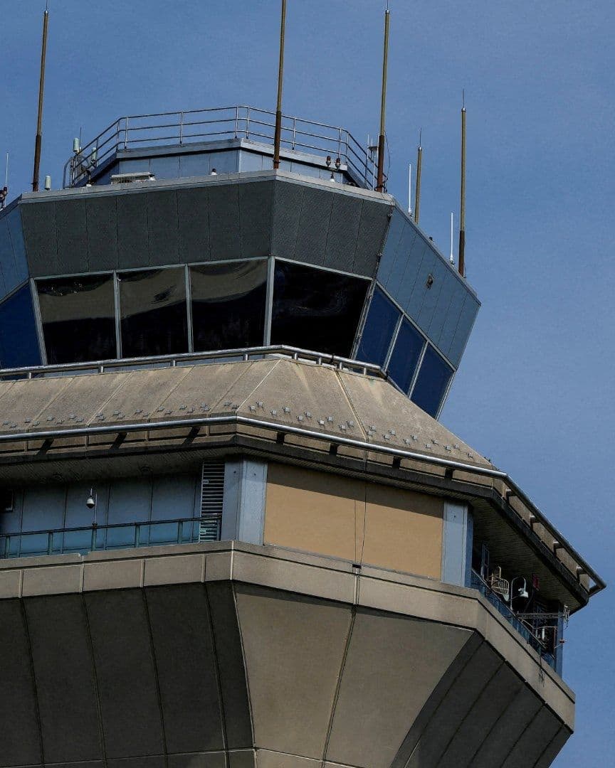 Limitan llegadas de vuelos a aeropuerto de Nueva Jersey