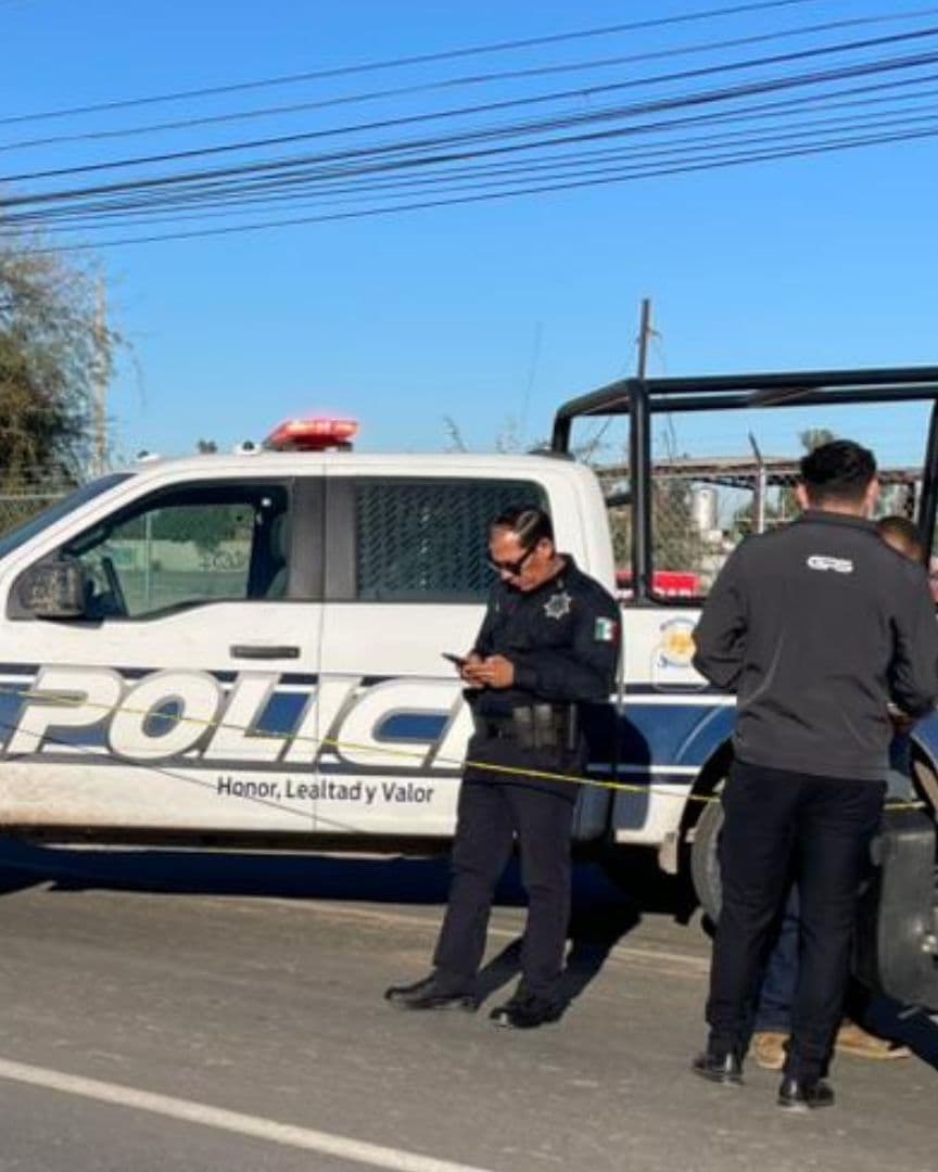 Patrullas de Policía en la Carretera a San Felipe