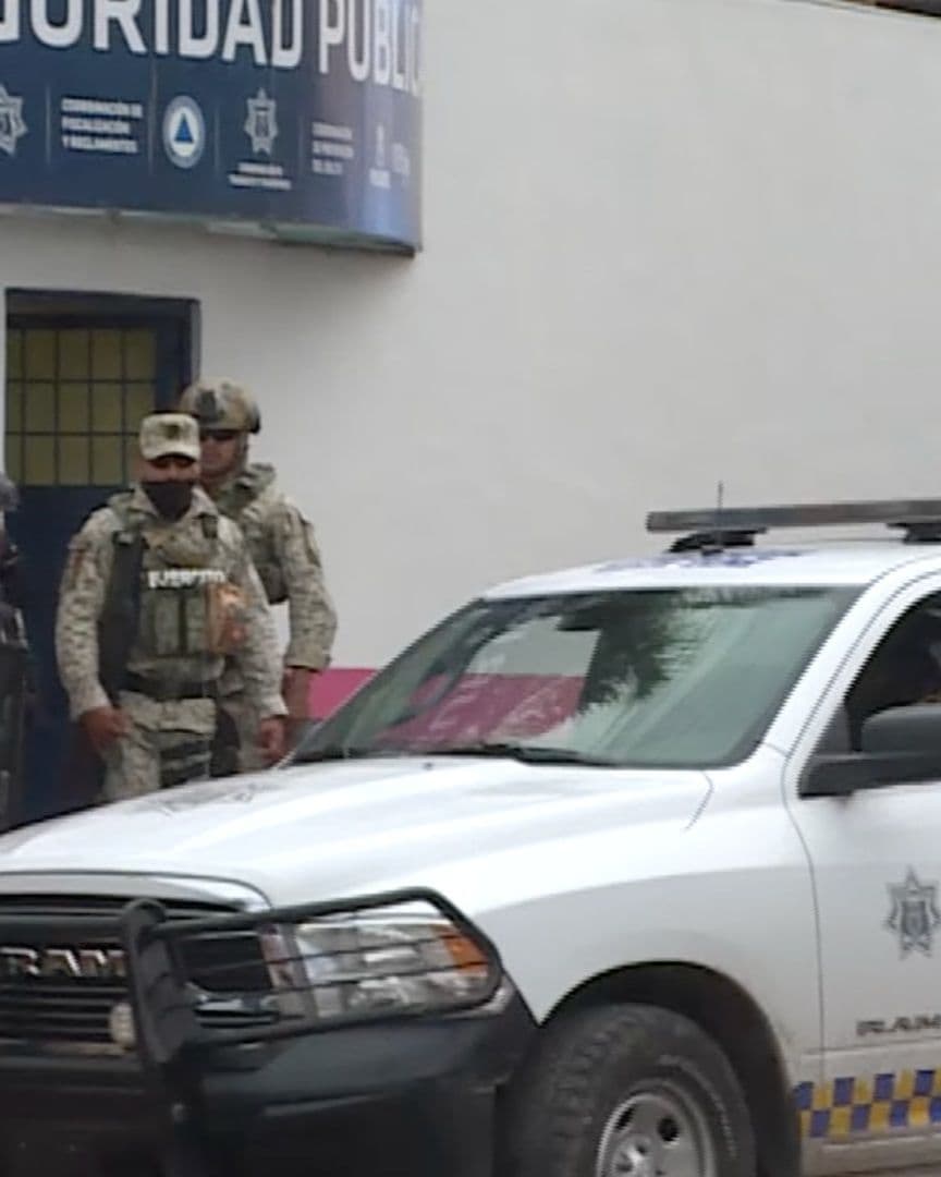 Policía Sobrevive Tras Ser Apuñalado Cuando Fue a un Reporte en Pénjamo, Guanajuato. Foto: N+
