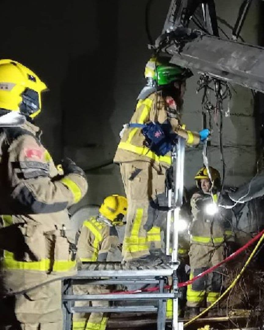 Dos Trenes se Descarrilan en España Hoy 20 de Enero 2026 y Dejan al Menos 15 Heridos