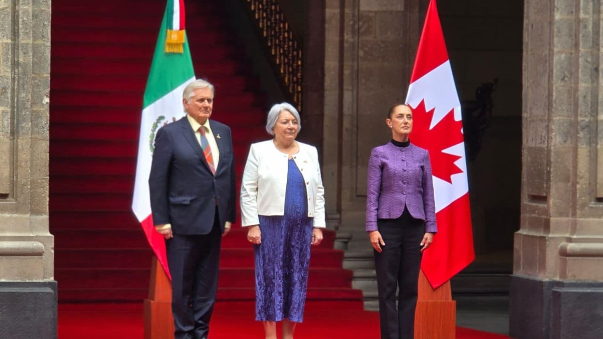 Sheinbaum y Mary Simon, Gobernadora de Canadá, se Reúnen en Palacio Nacional